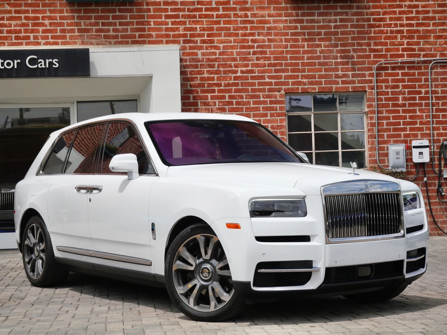 2024 Rolls-Royce Cullinan for sale, exterior, White