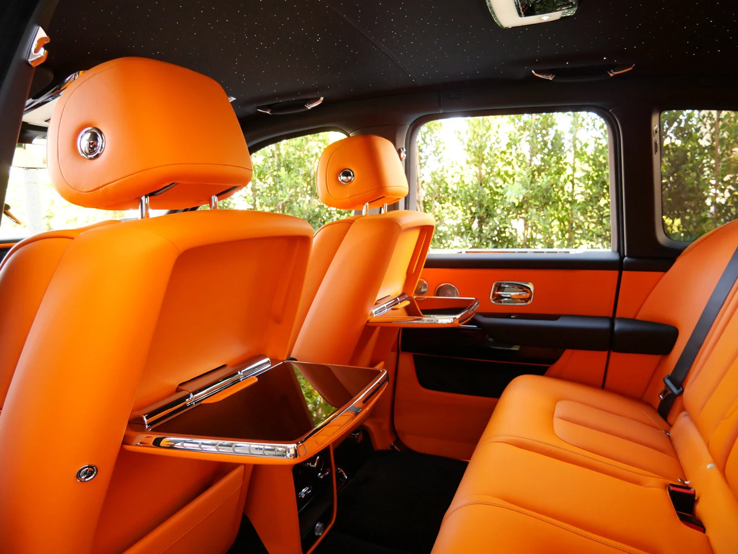 2027 Rolls-Royce Cullinan interior, seats, Mandarin