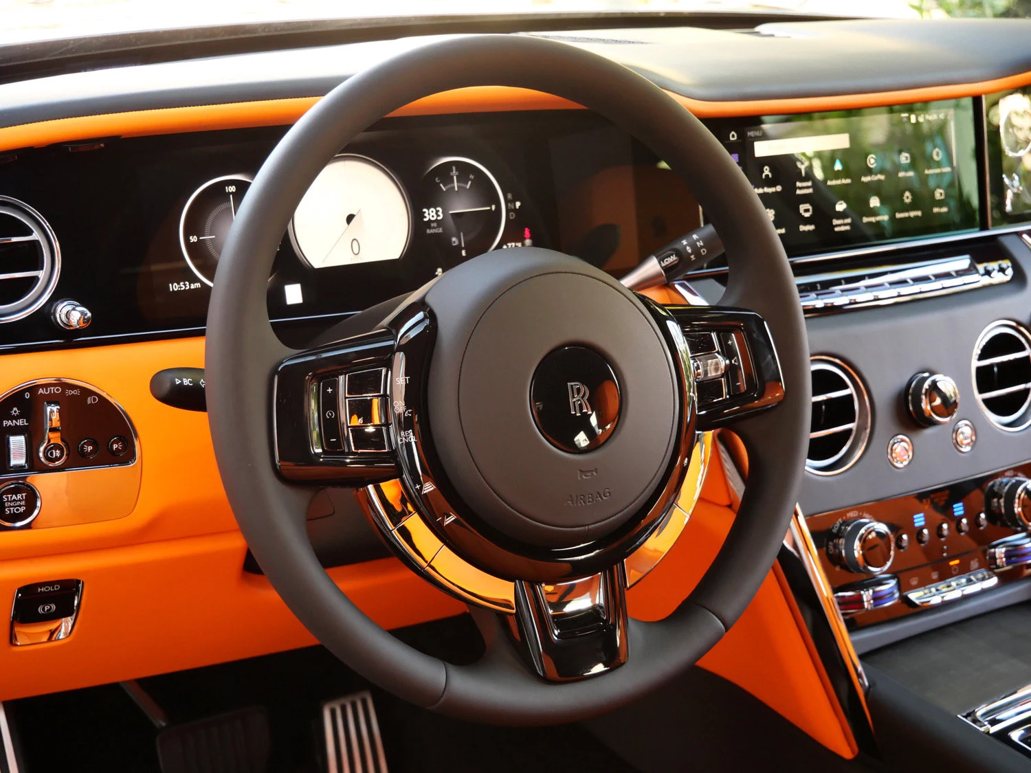 2027 Rolls-Royce Cullinan interior, Mandarin