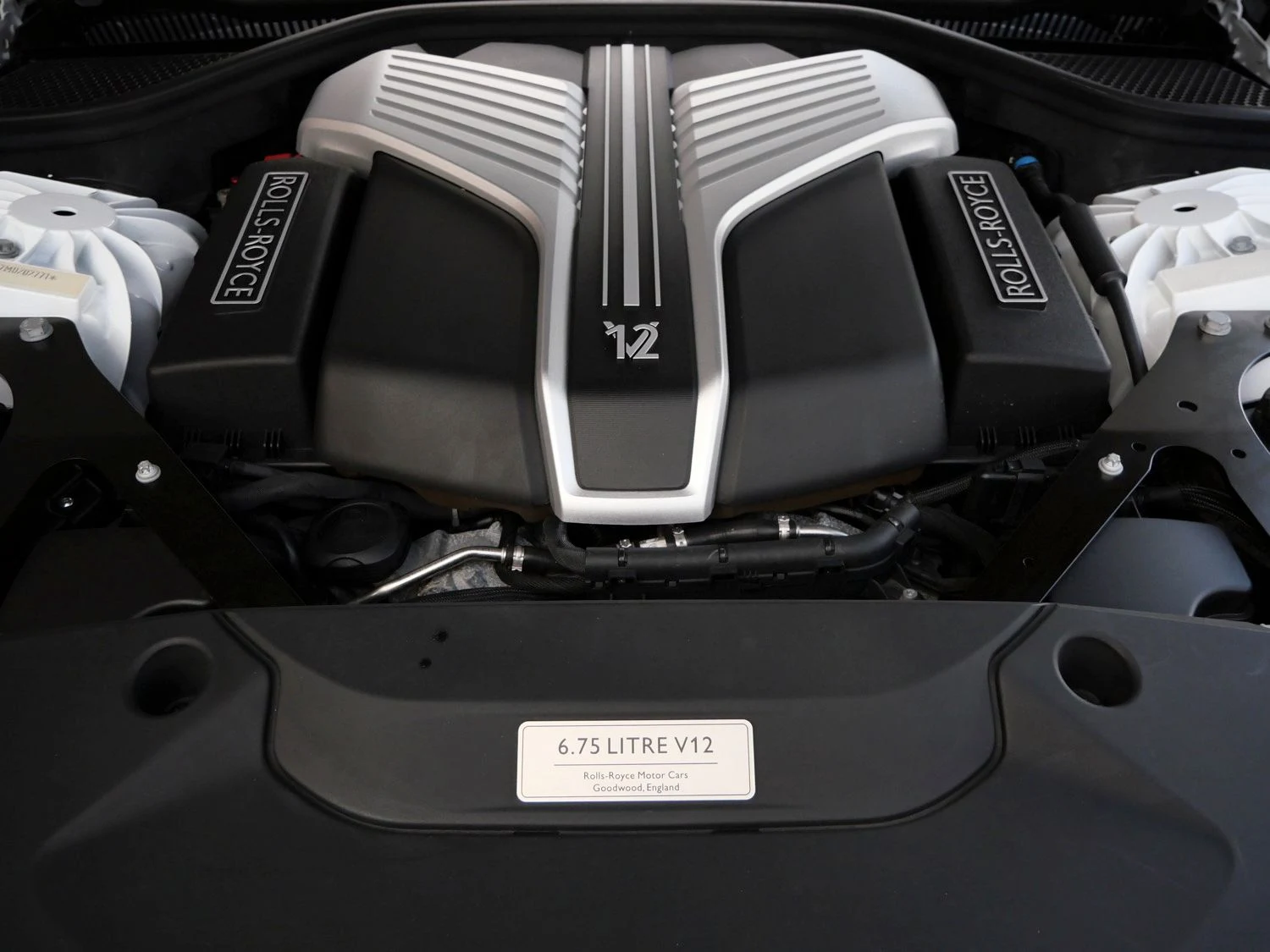 2021 Rolls-Royce Ghost engine