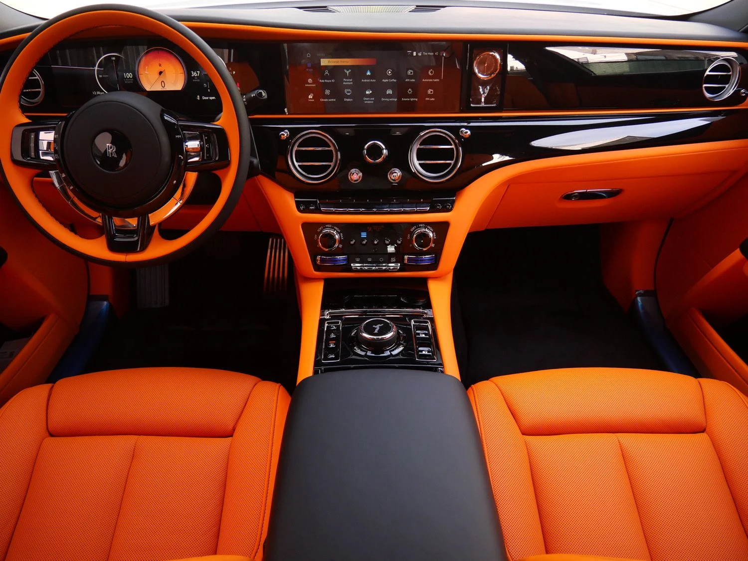 2026 Rolls-Royce Ghost interior, dashboard, Mandarin