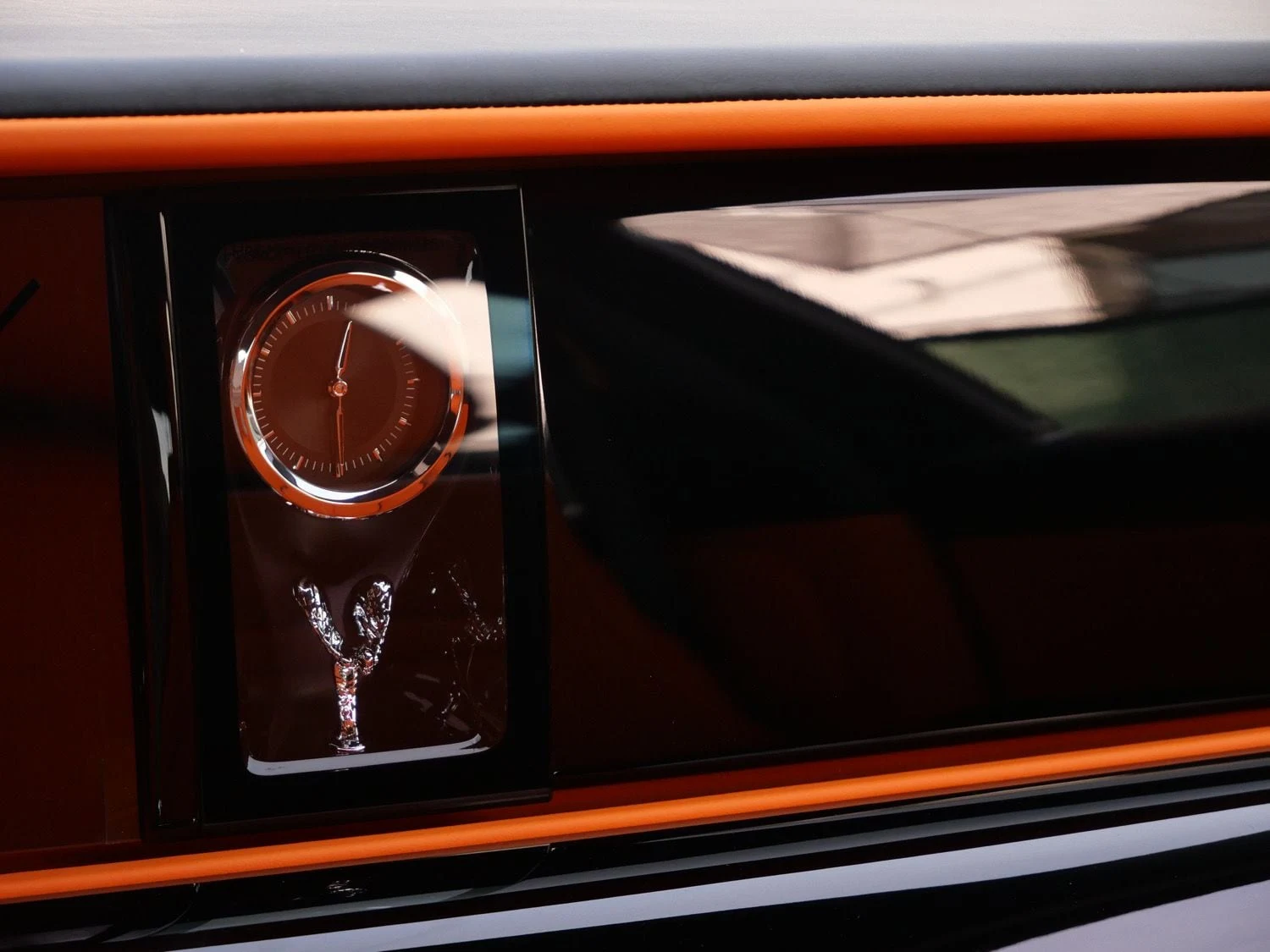 2026 Rolls-Royce Ghost interior, Mandarin