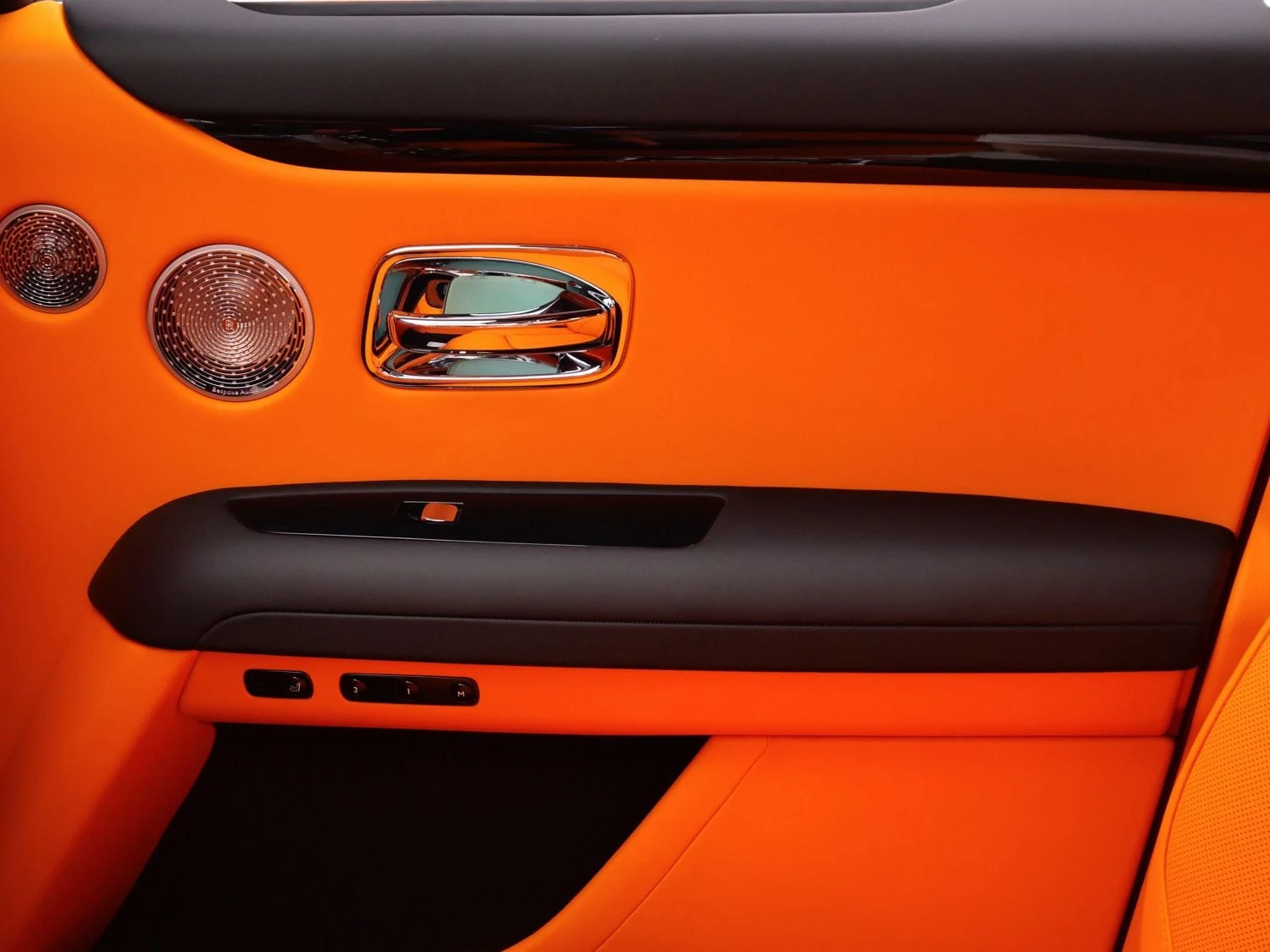 2027 Rolls-Royce Ghost interior, door panel, Mandarin