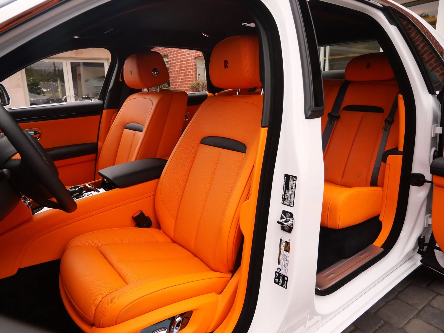2027 Rolls-Royce Ghost interior, seats, Mandarin
