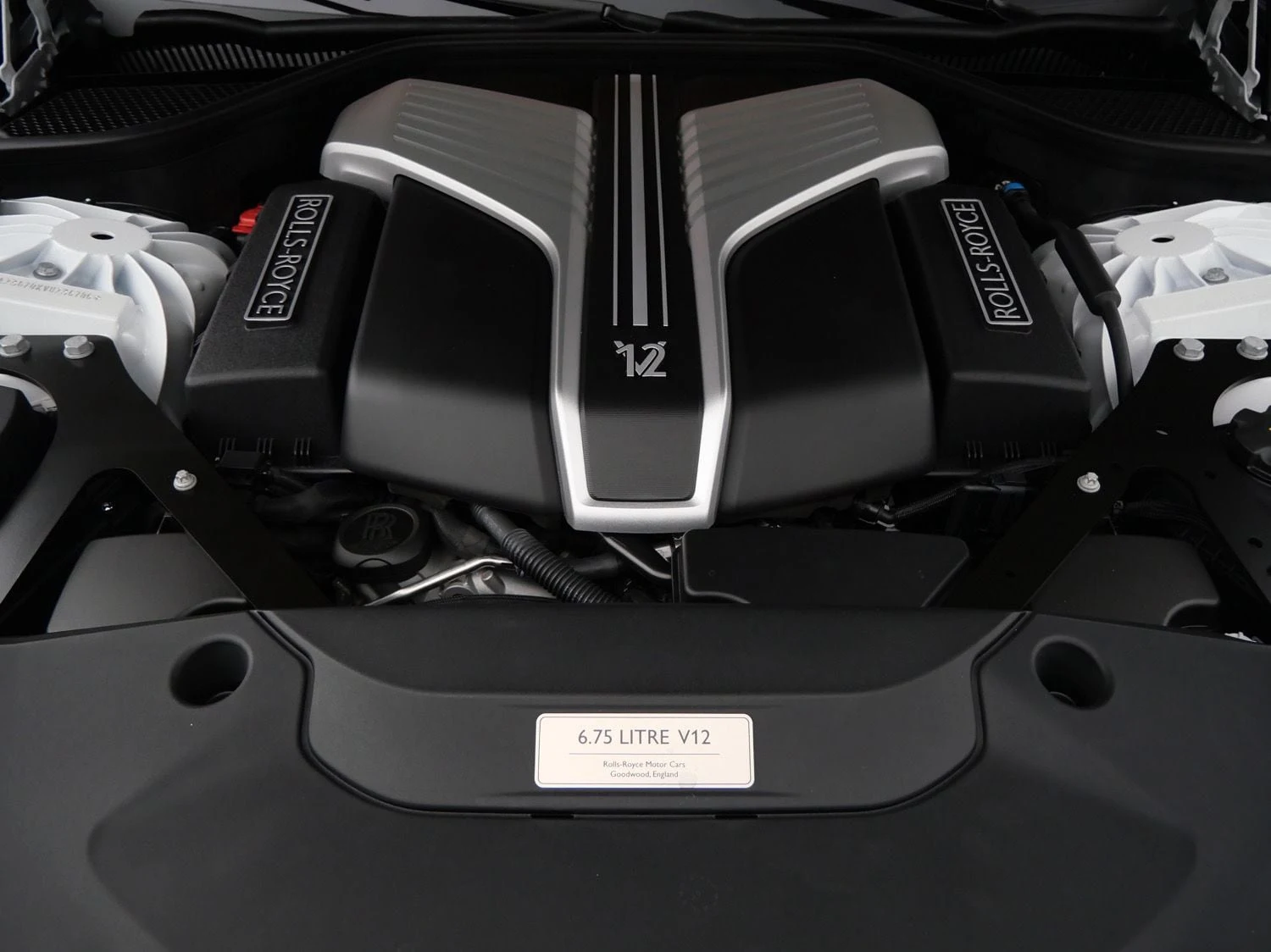 2027 Rolls-Royce Ghost engine