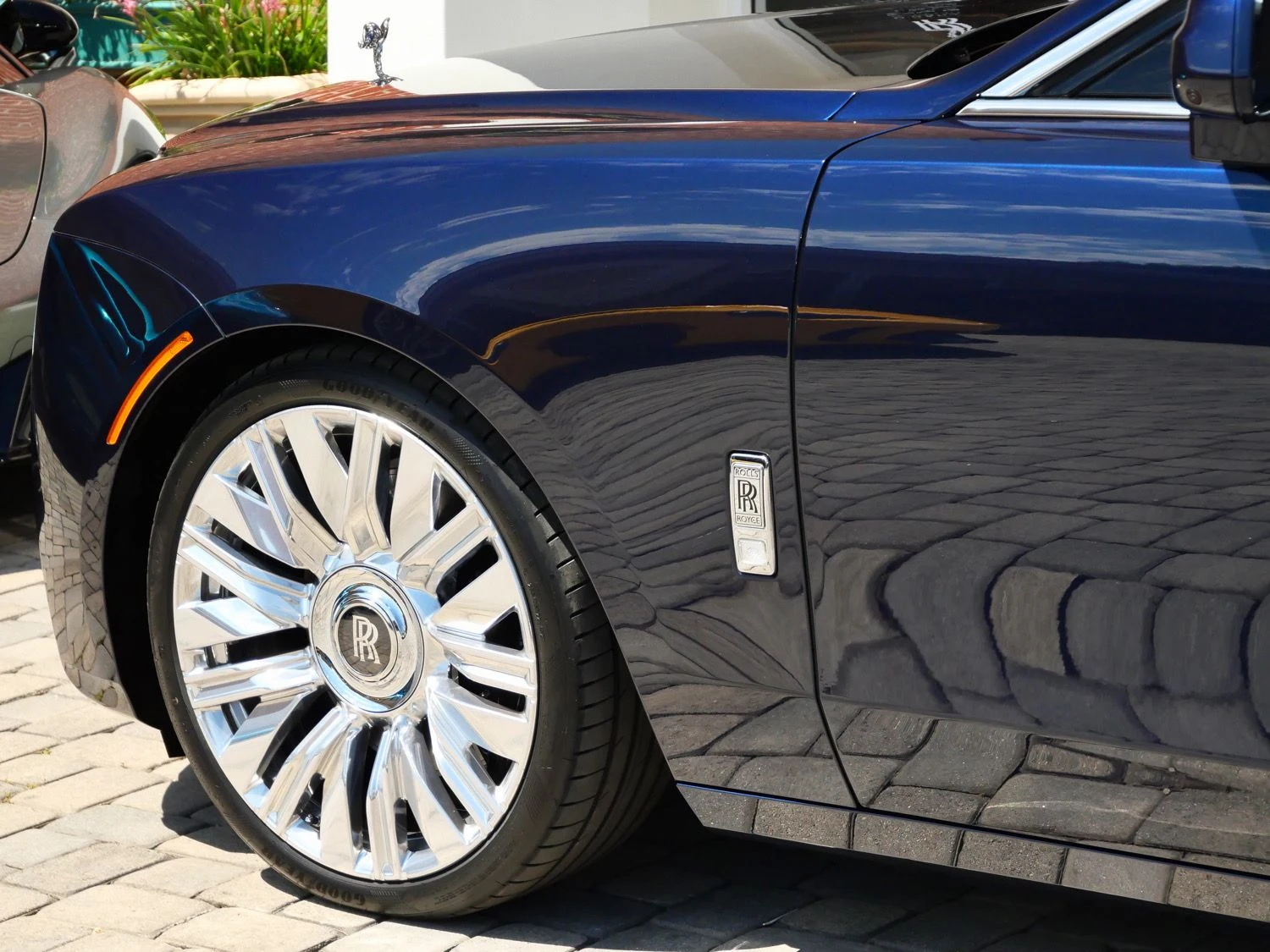 2027 Rolls-Royce Ghost for sale, exterior, Blue