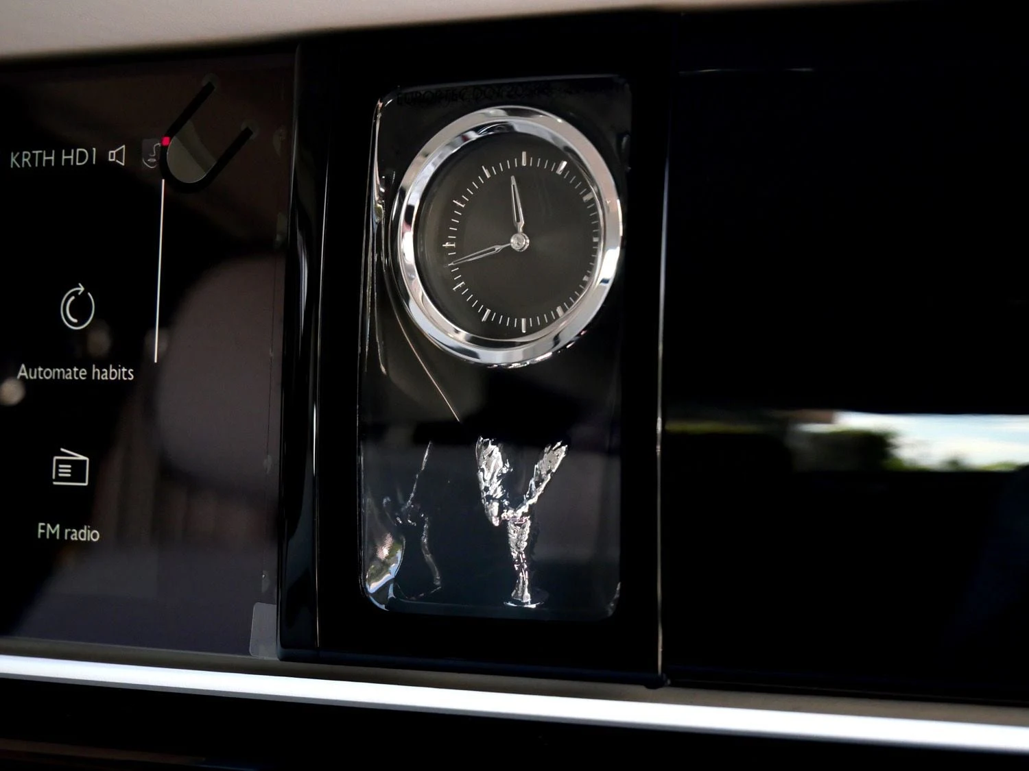 2027 Rolls-Royce Ghost interior, Grace White