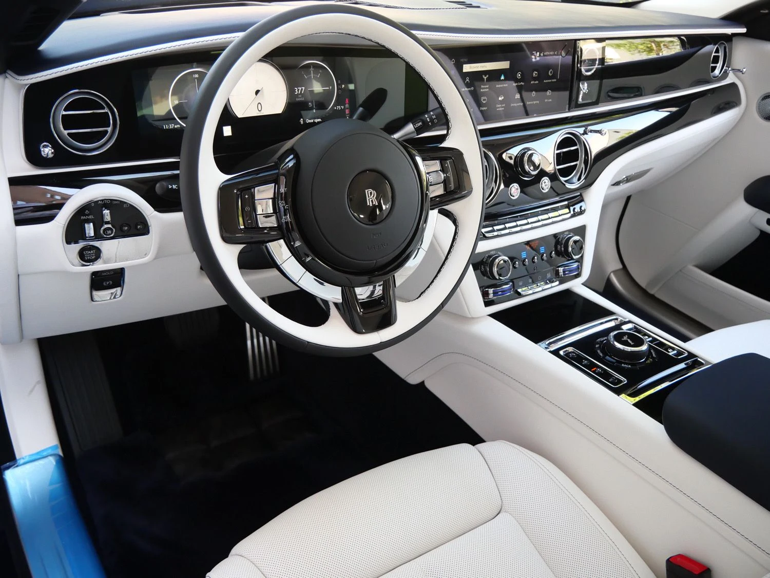 2027 Rolls-Royce Ghost interior, dashboard, Grace White