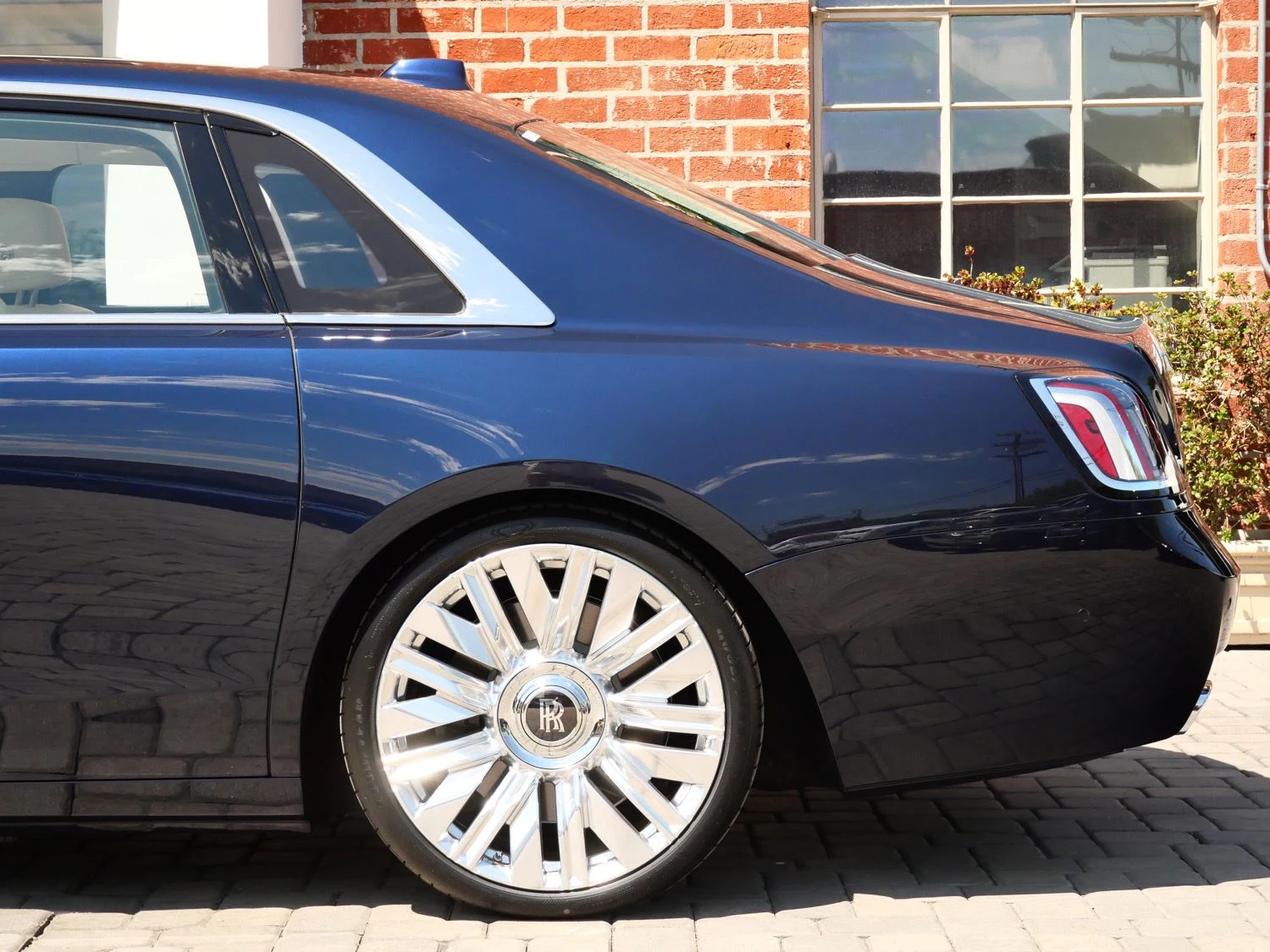 2027 Rolls-Royce Ghost for sale, exterior, Blue