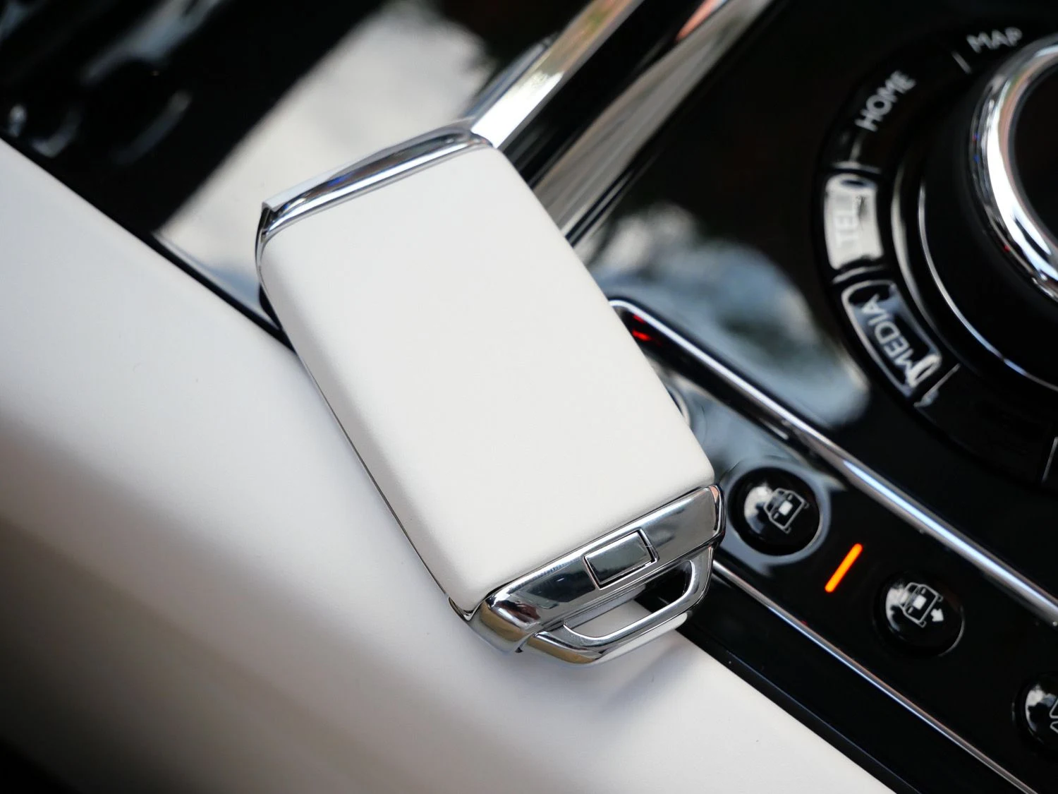 2027 Rolls-Royce Ghost interior, Grace White
