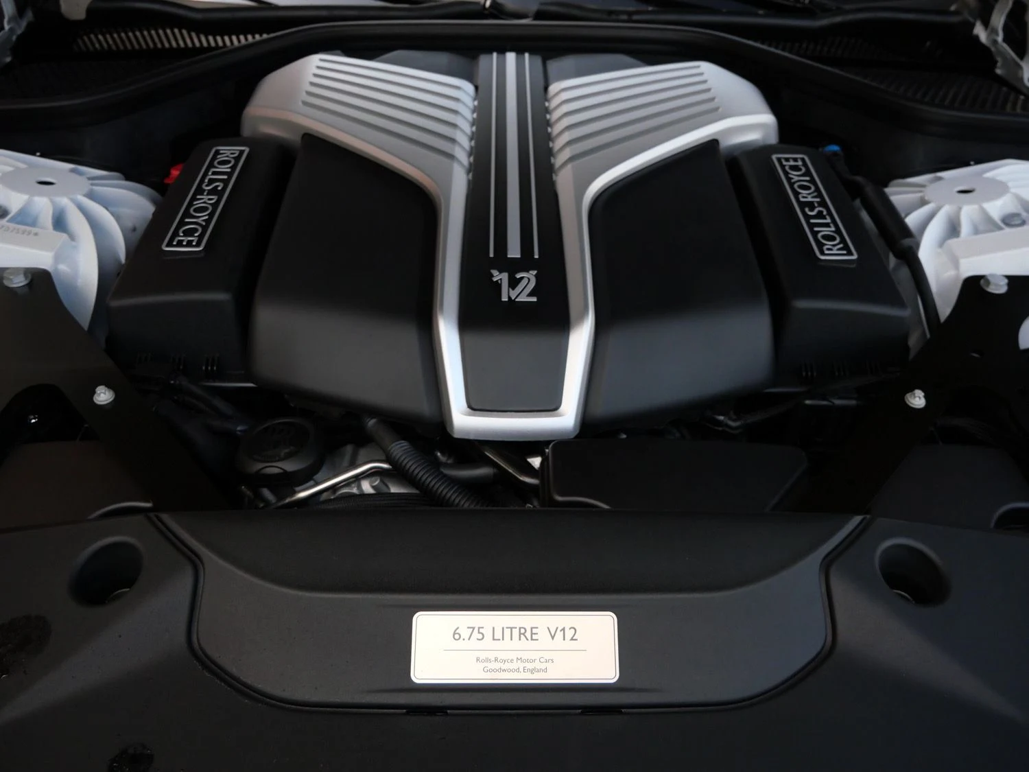 2027 Rolls-Royce Ghost engine