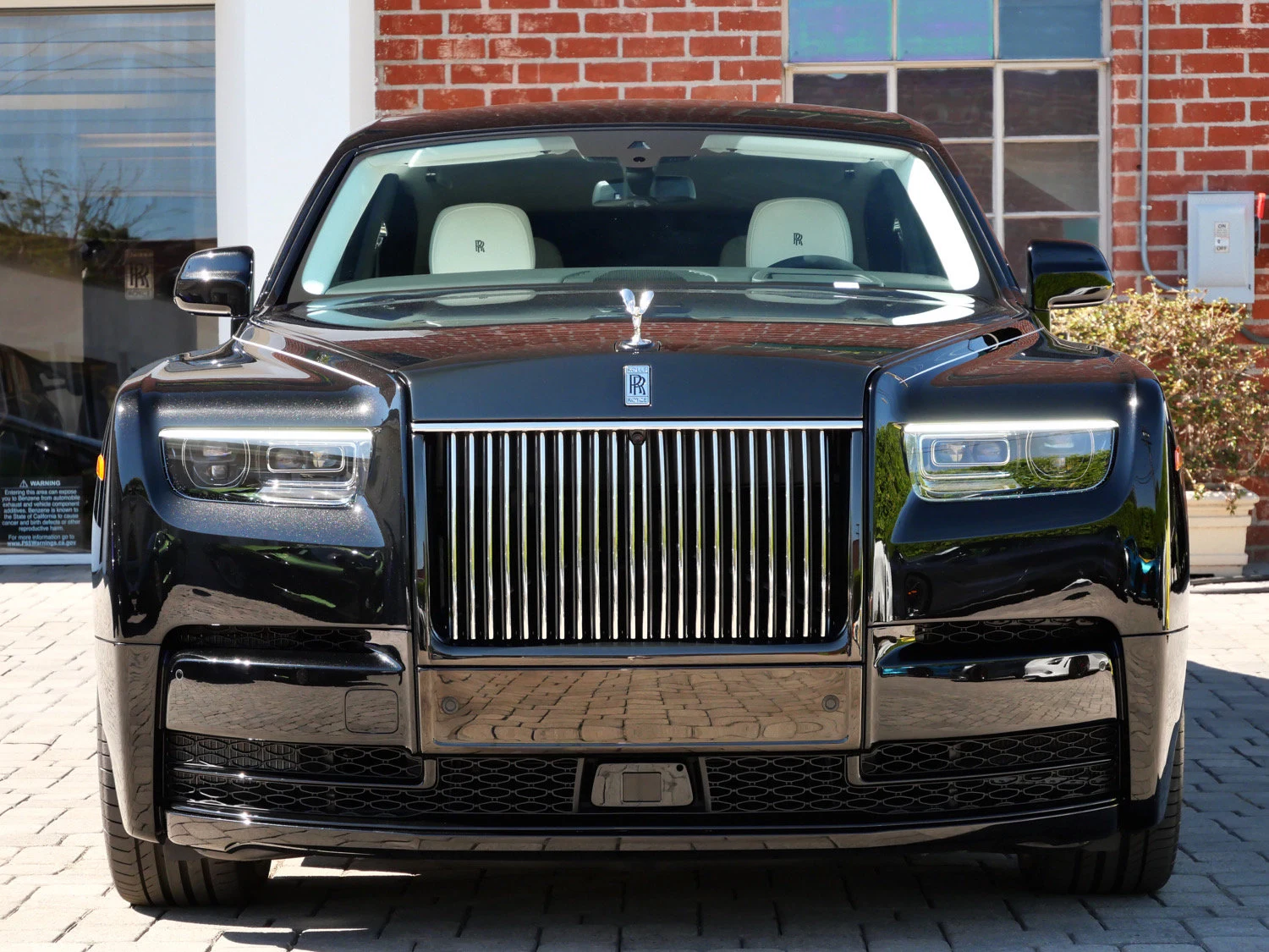 2027 Rolls-Royce Phantom for sale, exterior, Black