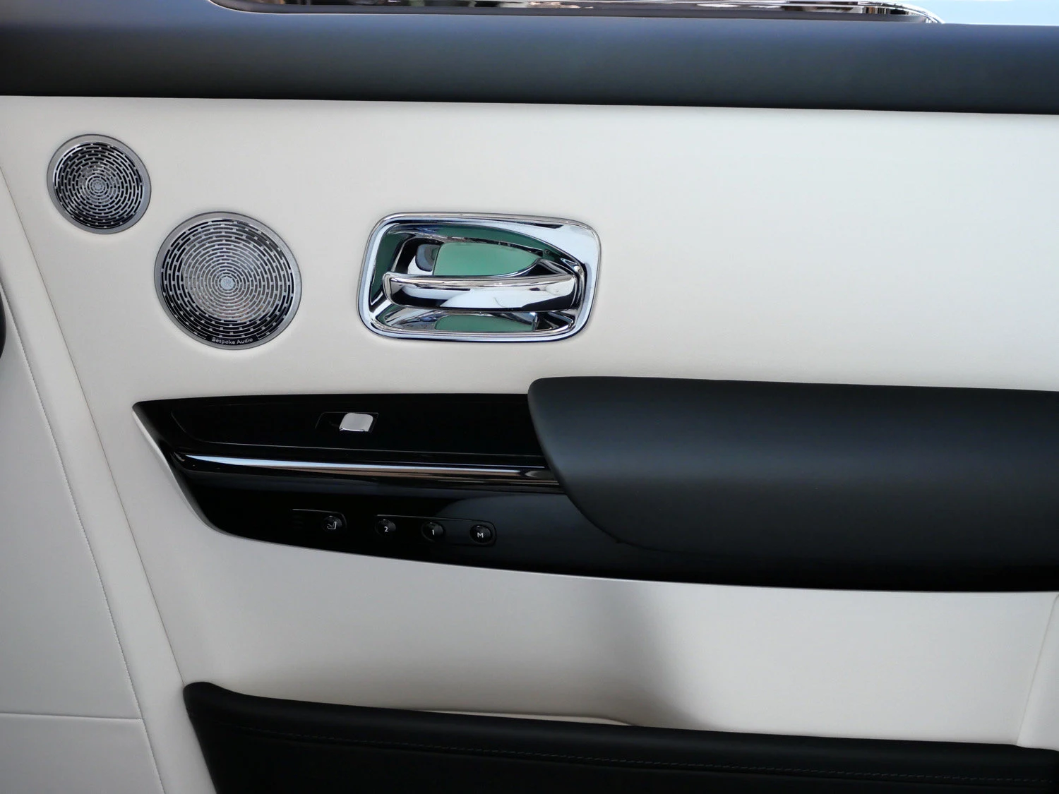 2027 Rolls-Royce Phantom interior, door panel, Grace White