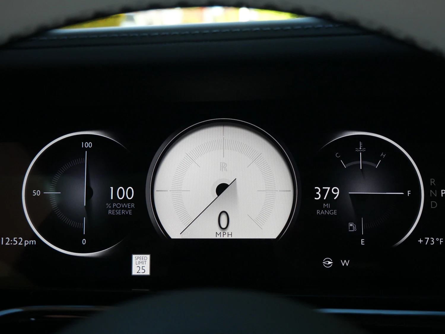 2027 Rolls-Royce Phantom interior, Grace White