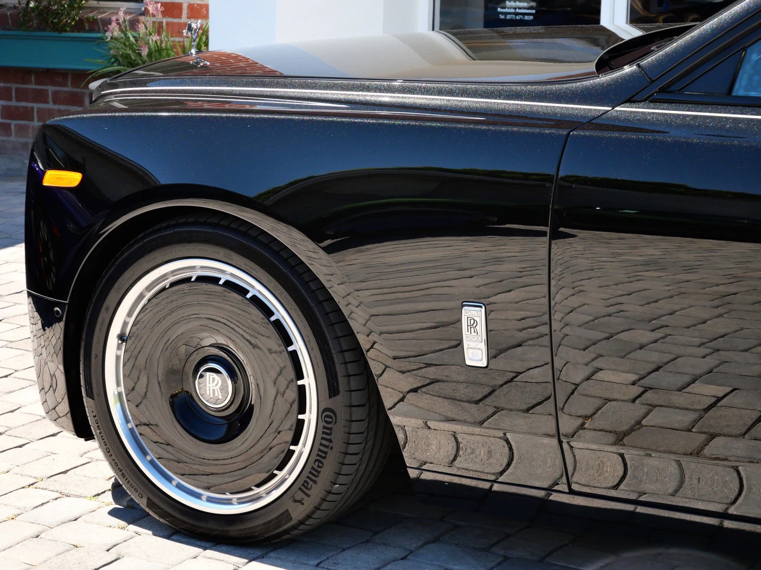 2027 Rolls-Royce Phantom for sale, exterior, Black