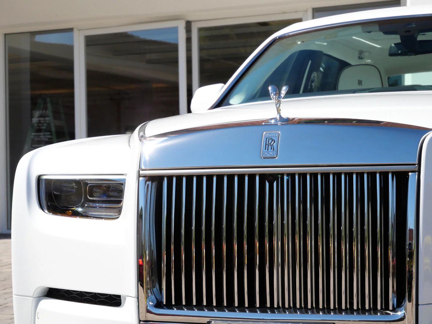 2027 Rolls-Royce Phantom for sale, exterior, White