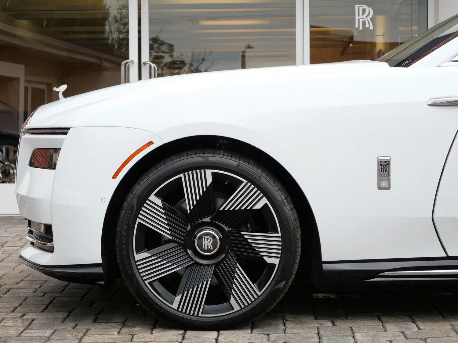 2024 Rolls-Royce Spectre for sale, exterior, White