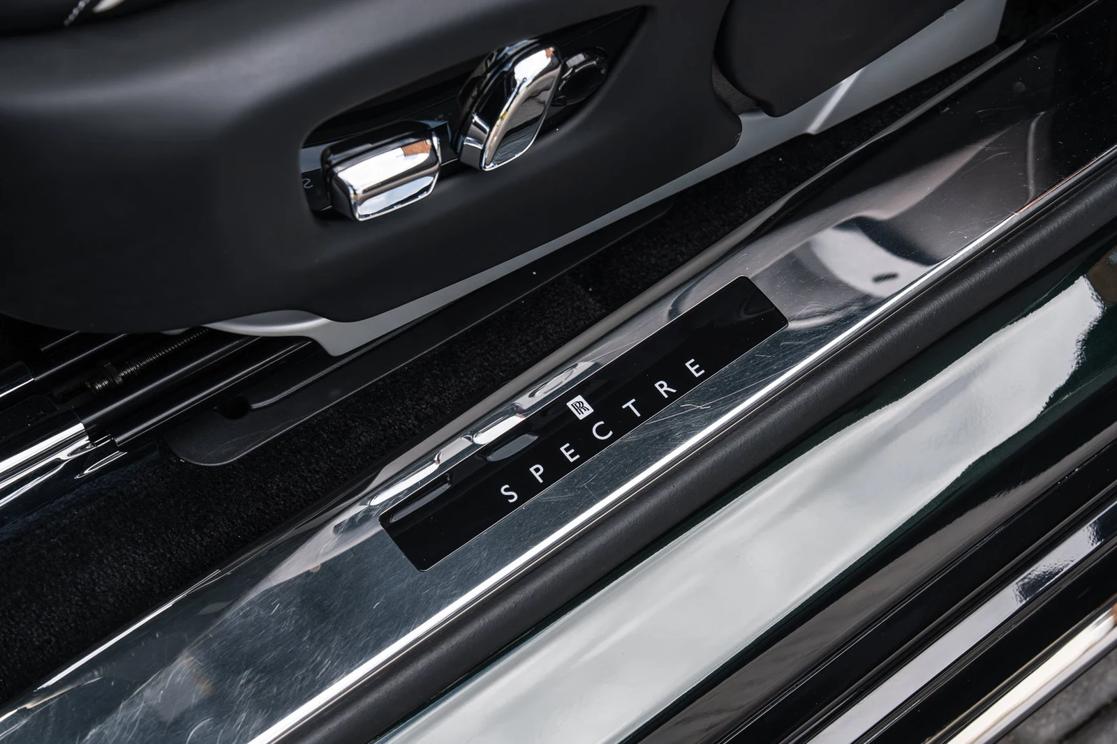 2024 Rolls-Royce Spectre interior, door sill, Black