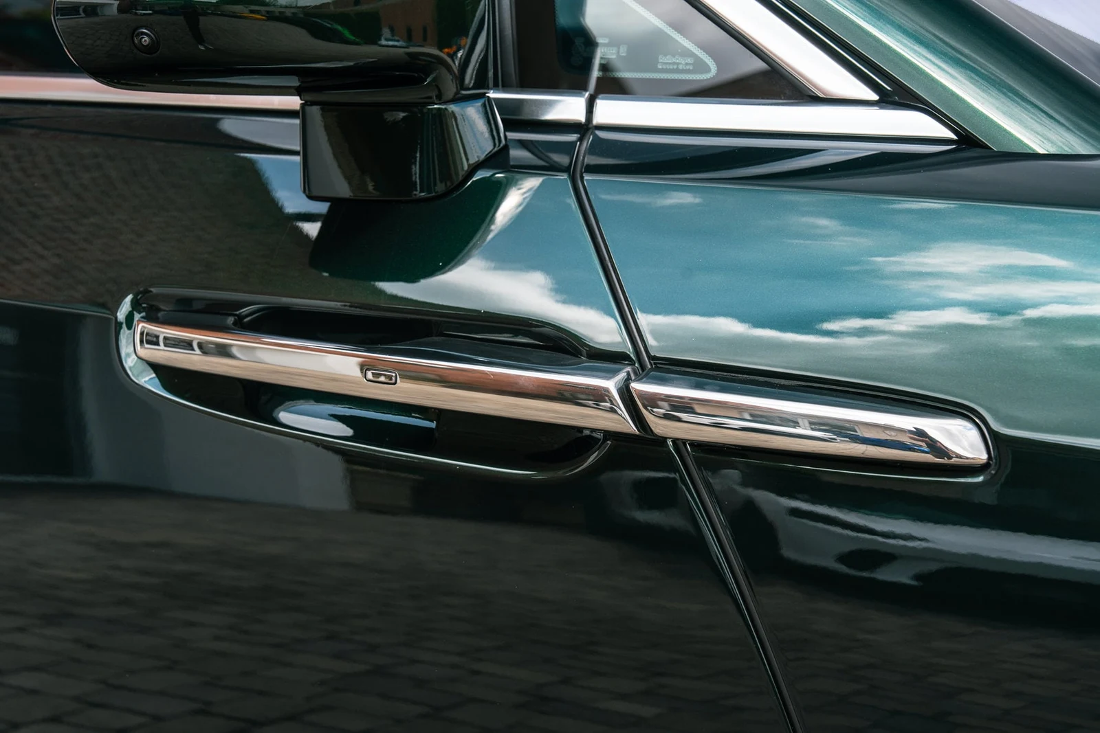2024 Rolls-Royce Spectre for sale, exterior, Green