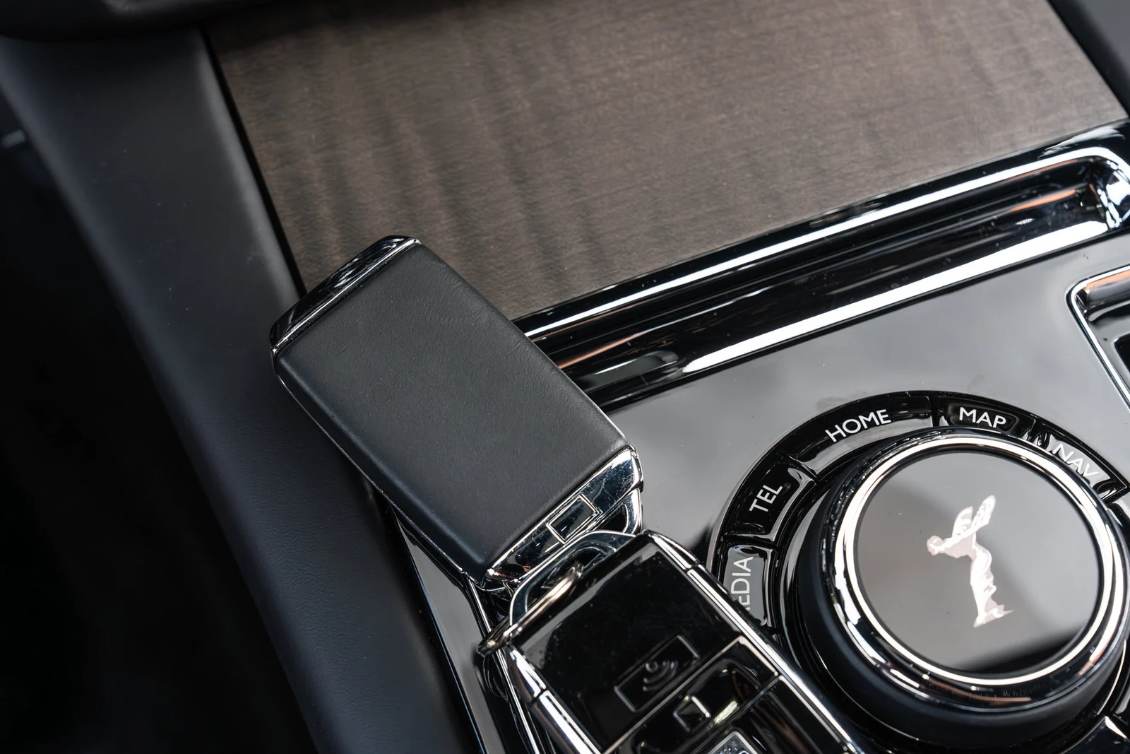 2024 Rolls-Royce Spectre interior, Black