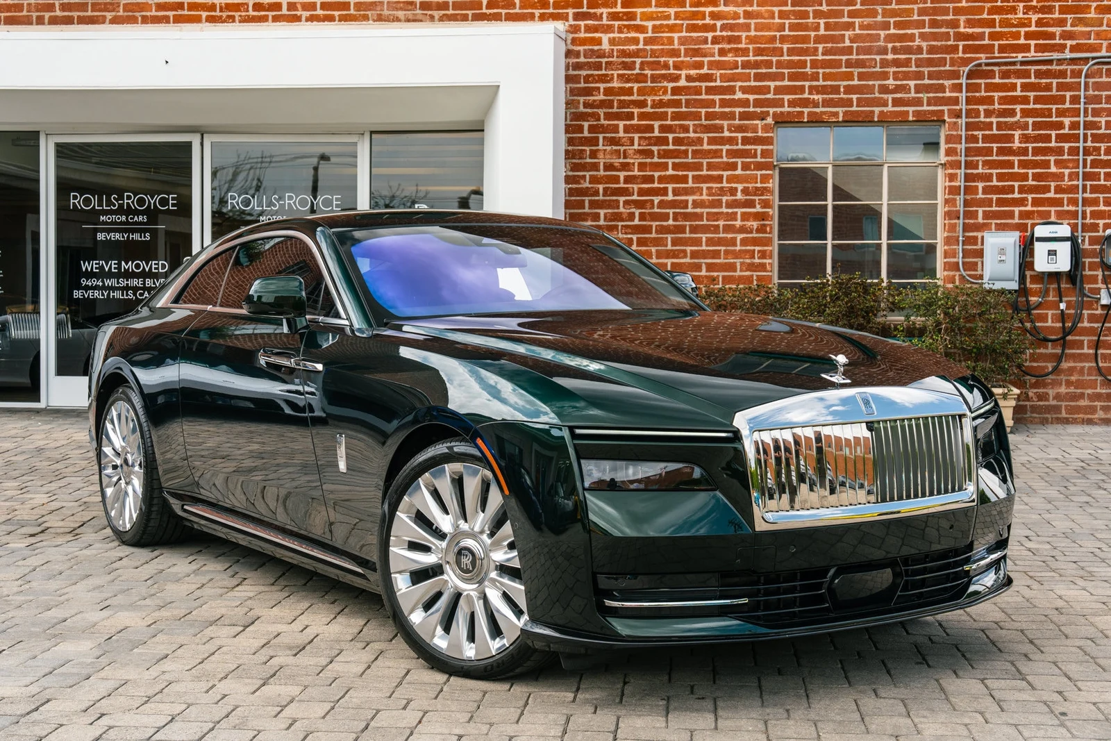 2024 Rolls-Royce Spectre for sale, exterior, Green