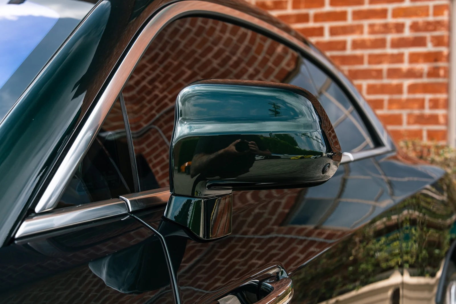 2024 Rolls-Royce Spectre for sale, exterior, Green