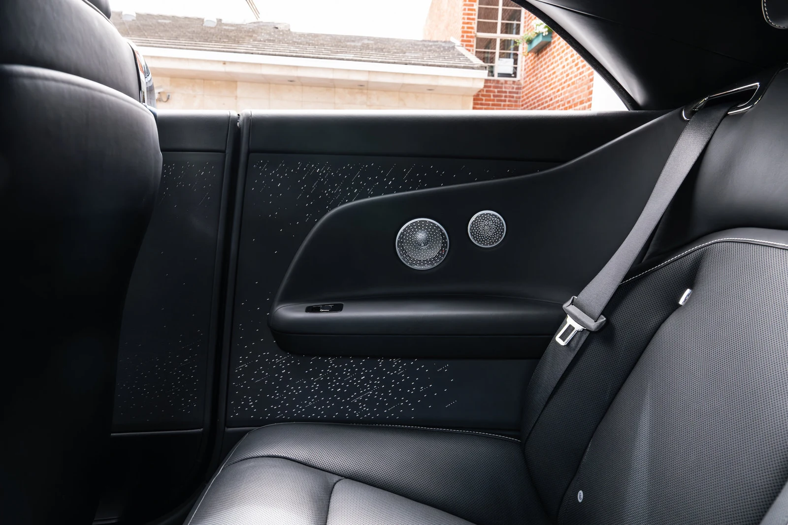 2024 Rolls-Royce Spectre interior, door panel, Black
