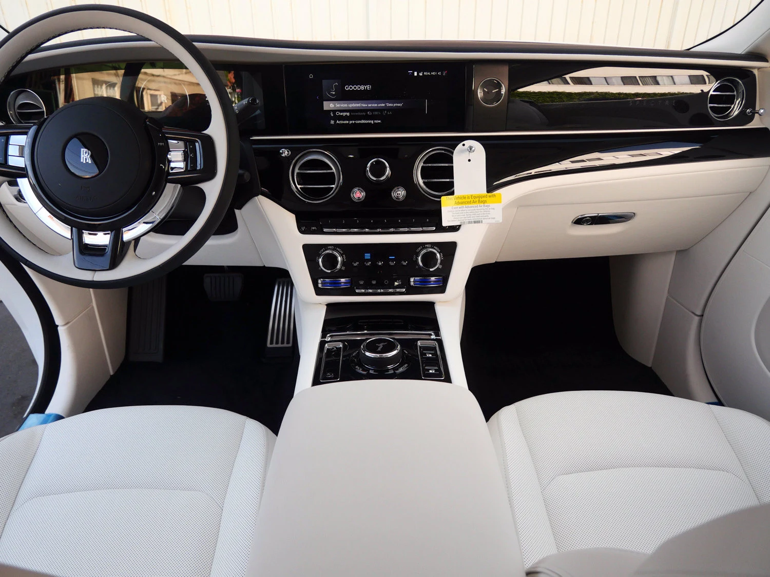 2025 Rolls-Royce Spectre interior, Grace White