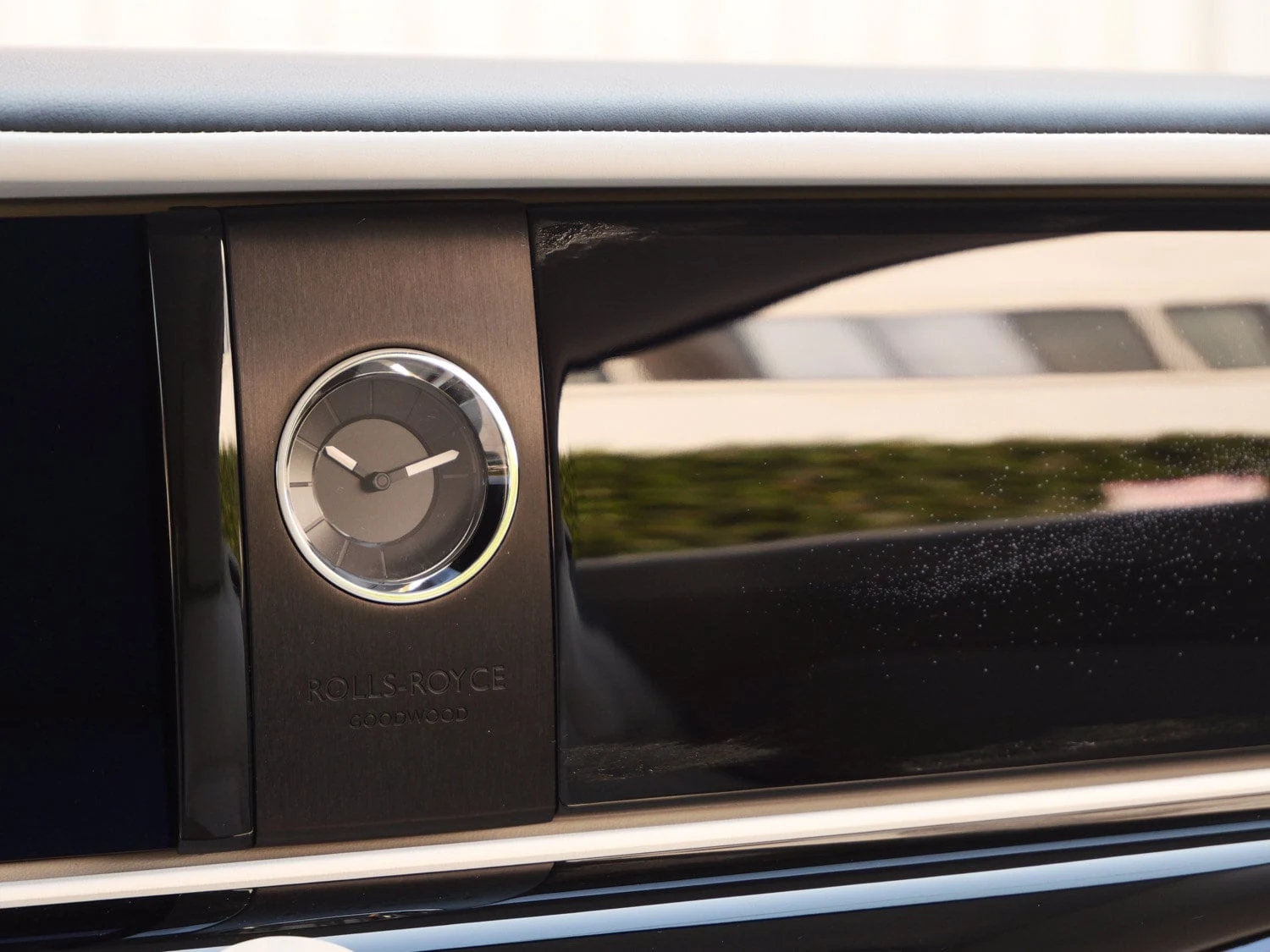 2025 Rolls-Royce Spectre for sale, photo 14 of 30