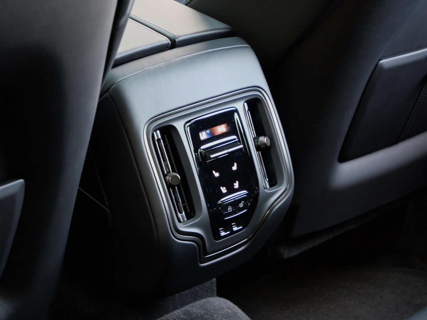 2026 Aston Martin DBX S interior, center console, Onyx Black - Semi Aniline