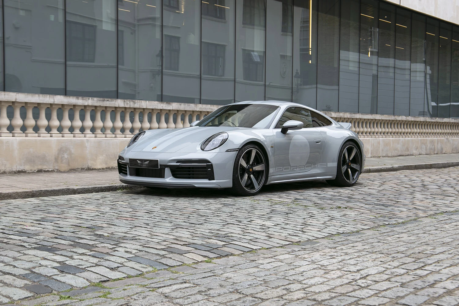 2023 Porsche 911 (992) Sport Classic, 2/10