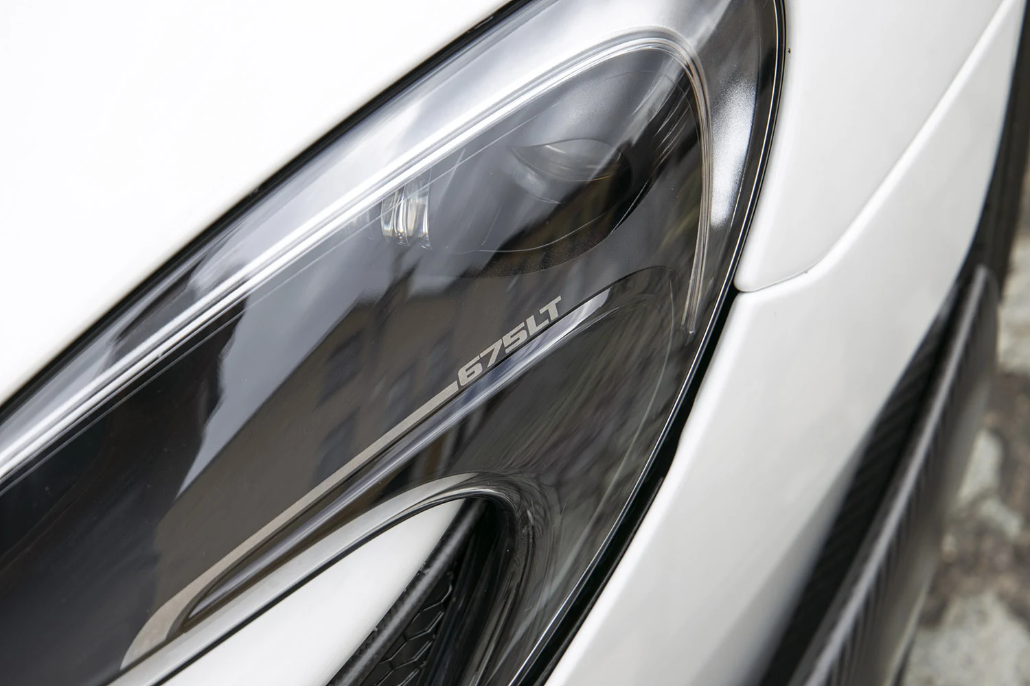 2015 McLaren 675LT, 8/10