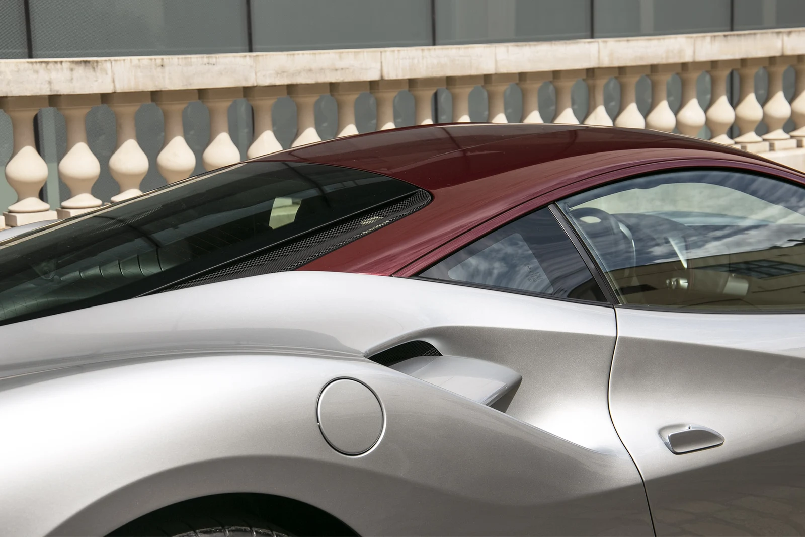 2018 Ferrari 488 GTB 70th Anniversary, 2/10