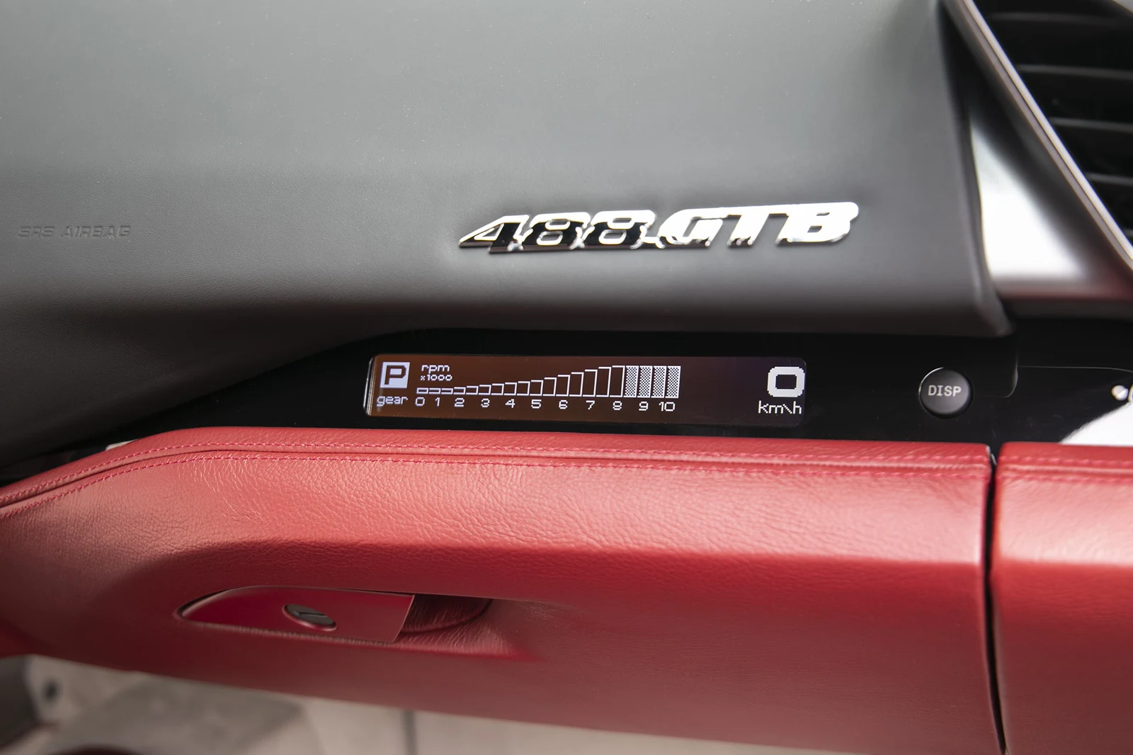 2018 Ferrari 488 GTB 70th Anniversary, 5/10