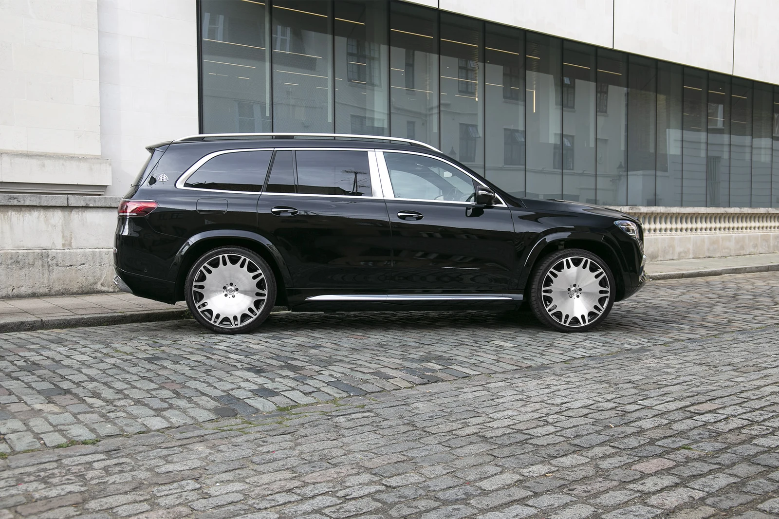 2023 Mercedes-Benz Maybach GLS 600 4MATIC, 8/10