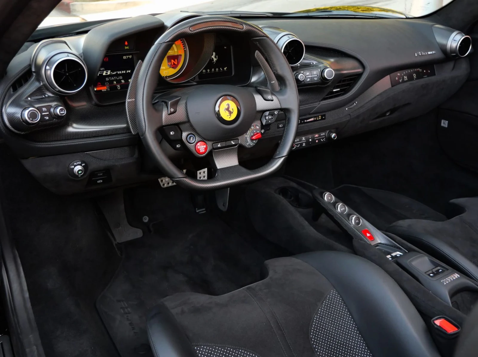 2023 Ferrari F8 Spider, 11/29
