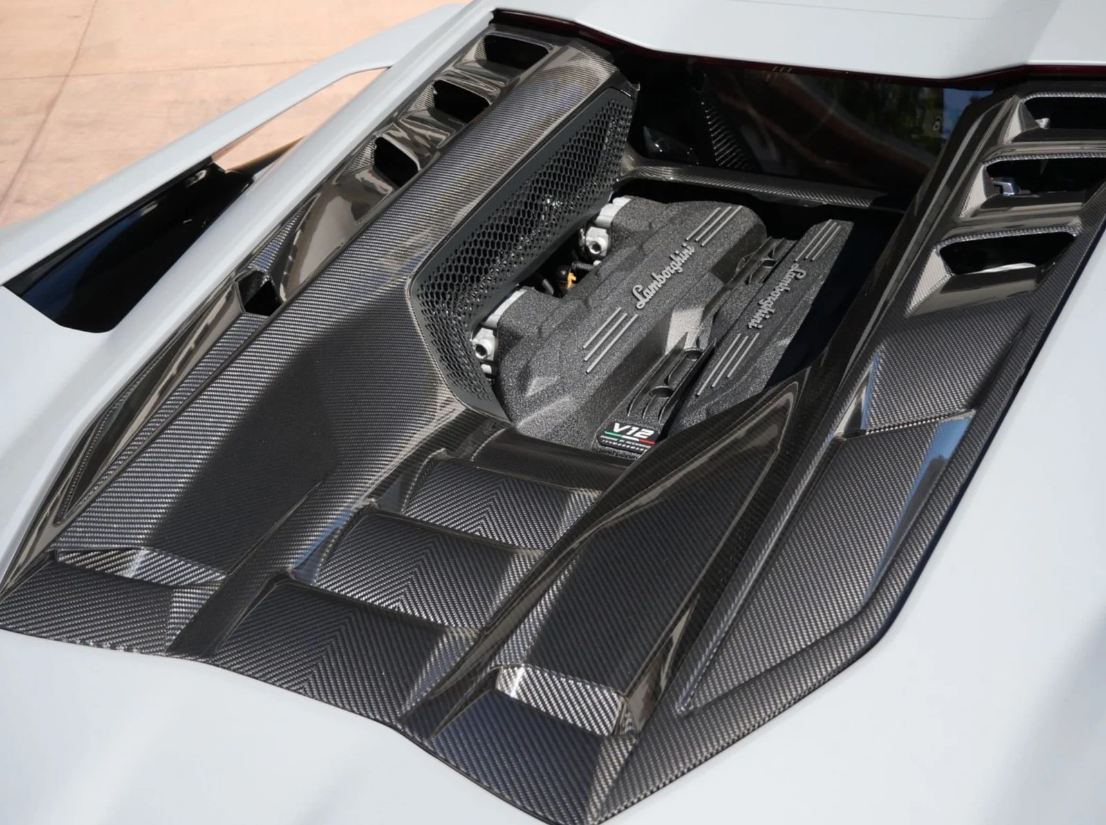2025 Lamborghini Revuelto, 14/29