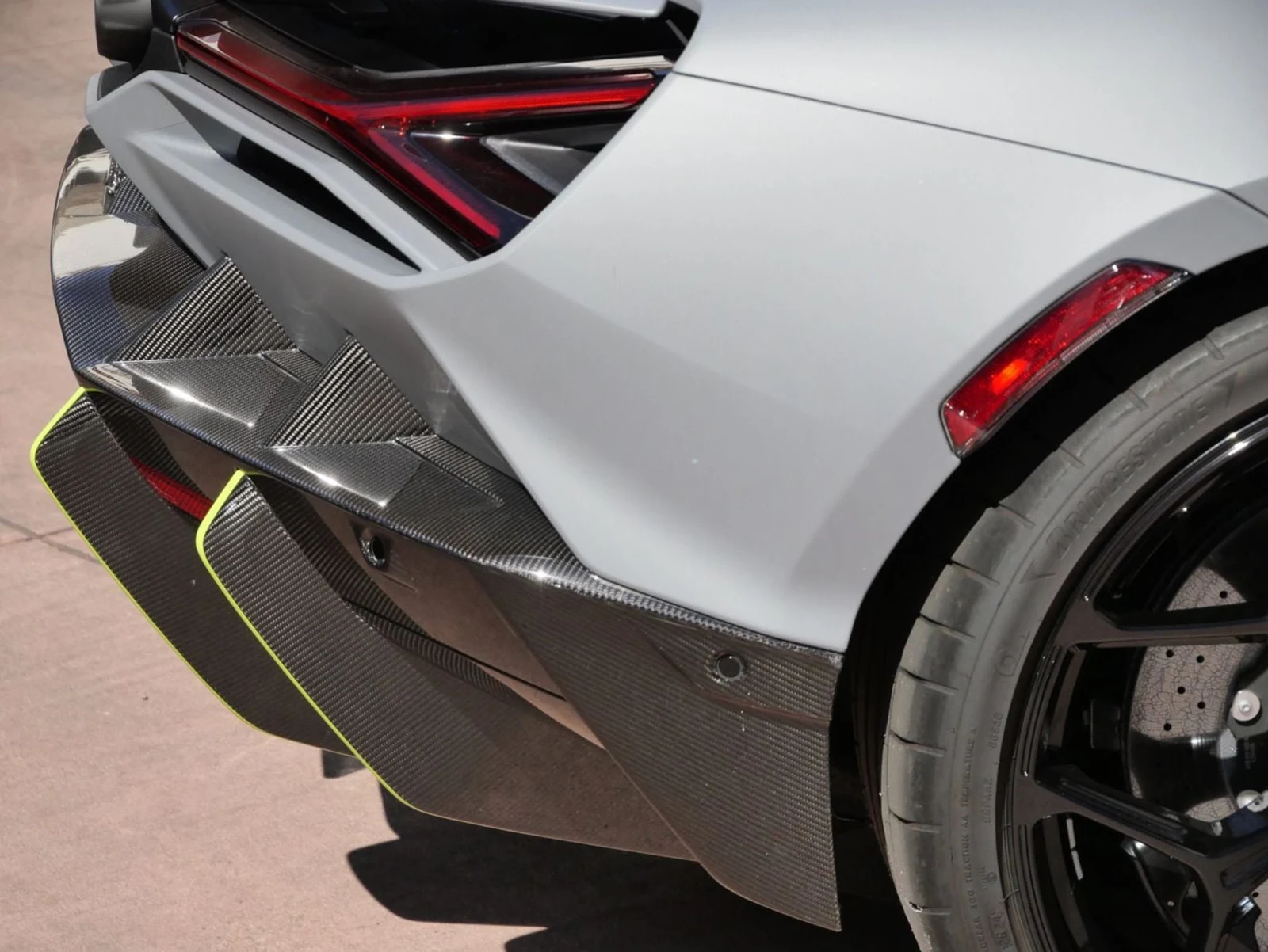2025 Lamborghini Revuelto, 16/29