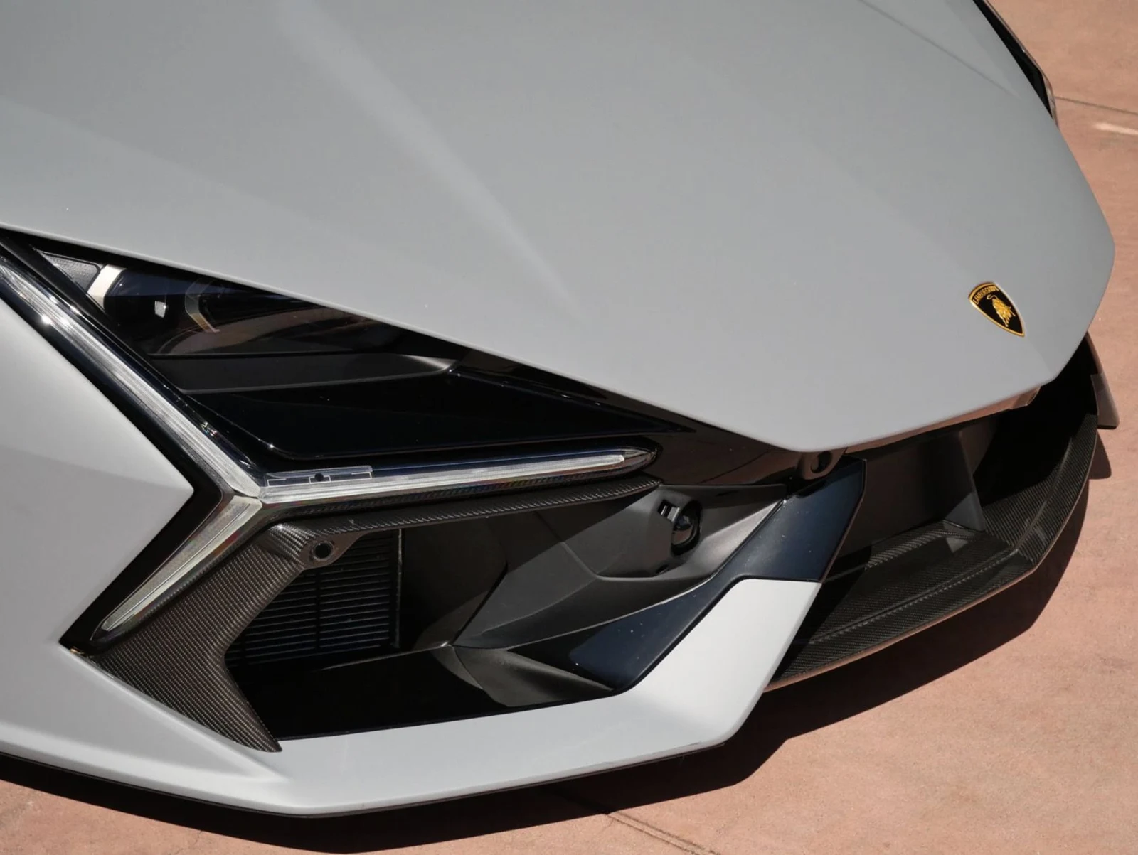 2025 Lamborghini Revuelto, 20/29