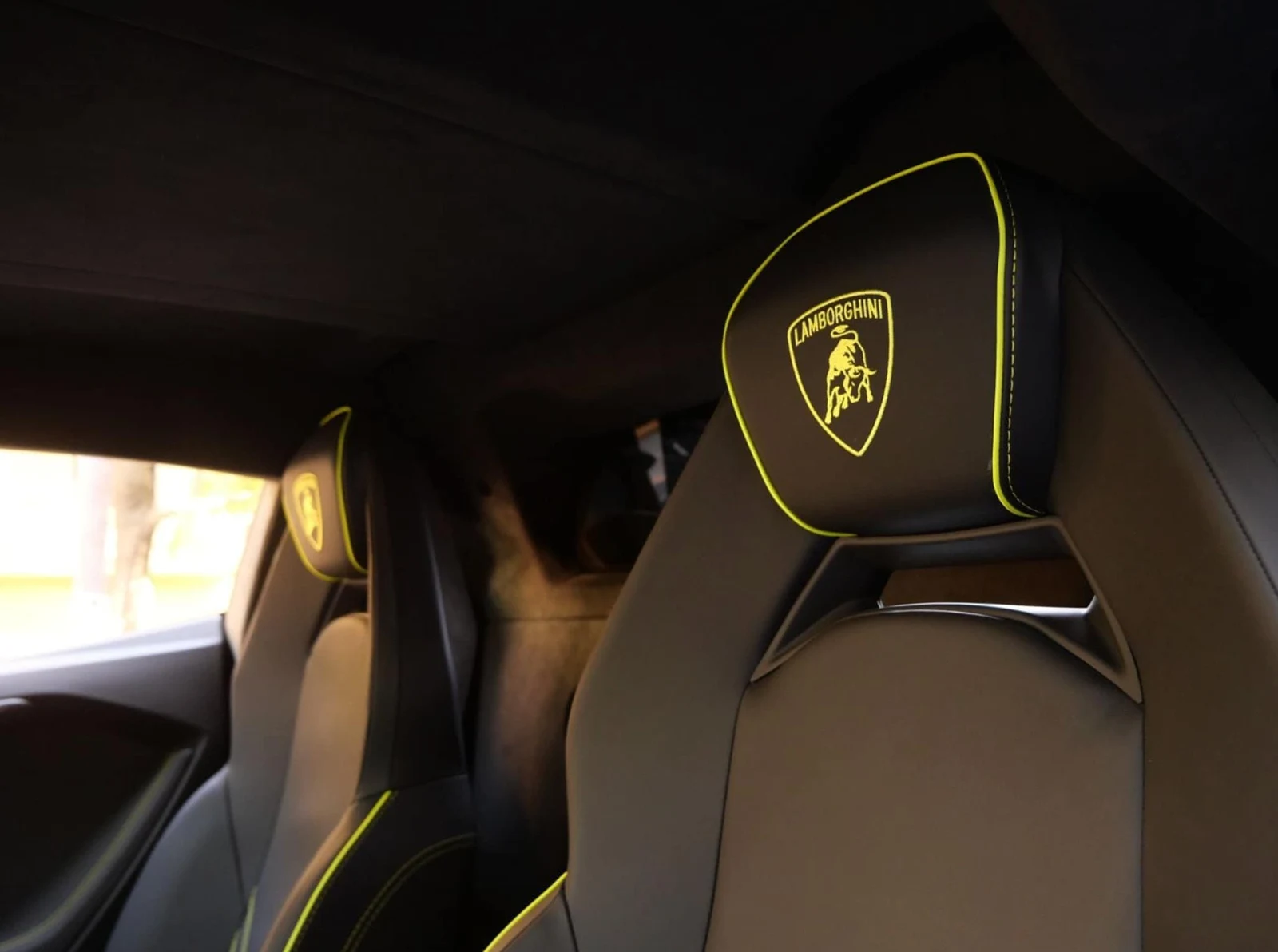 2025 Lamborghini Revuelto, 28/29