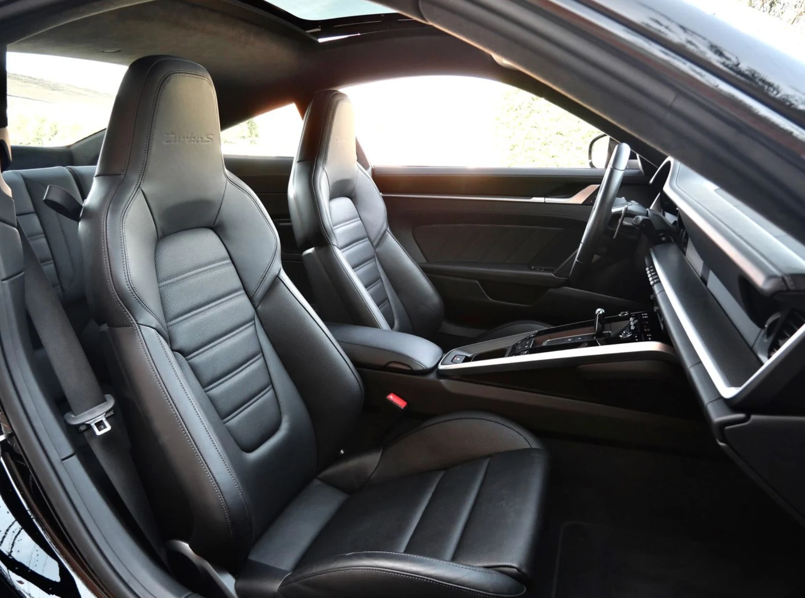 2024 Porsche 911 Turbo S (992.1), 22/24