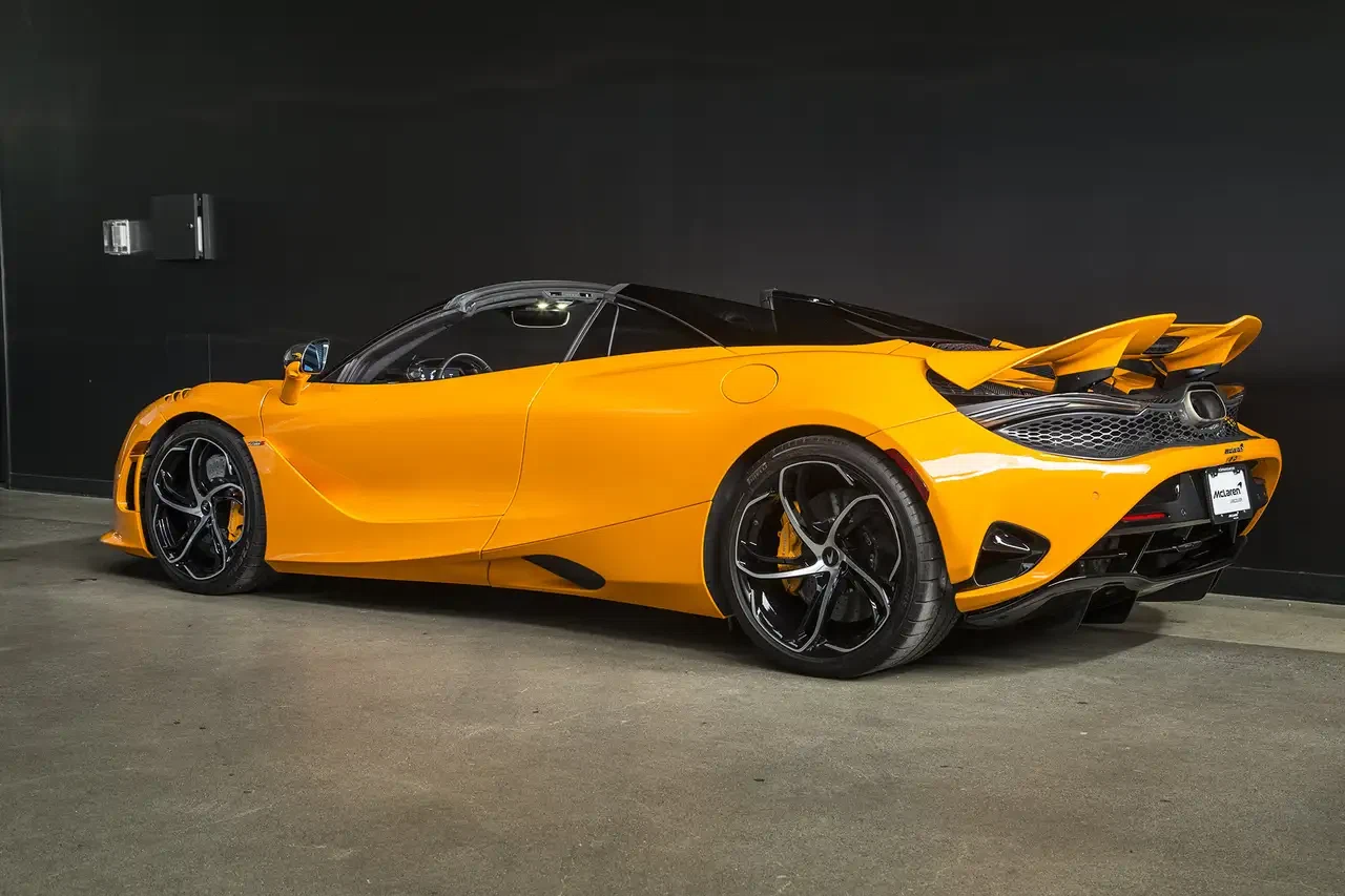 2024 McLaren 750S Spider, 4/29