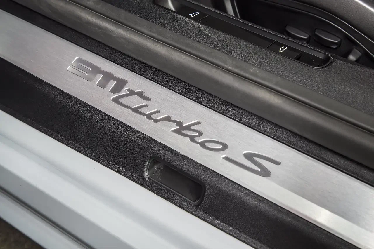2023 Porsche 911 Turbo S (992.1), 22/25