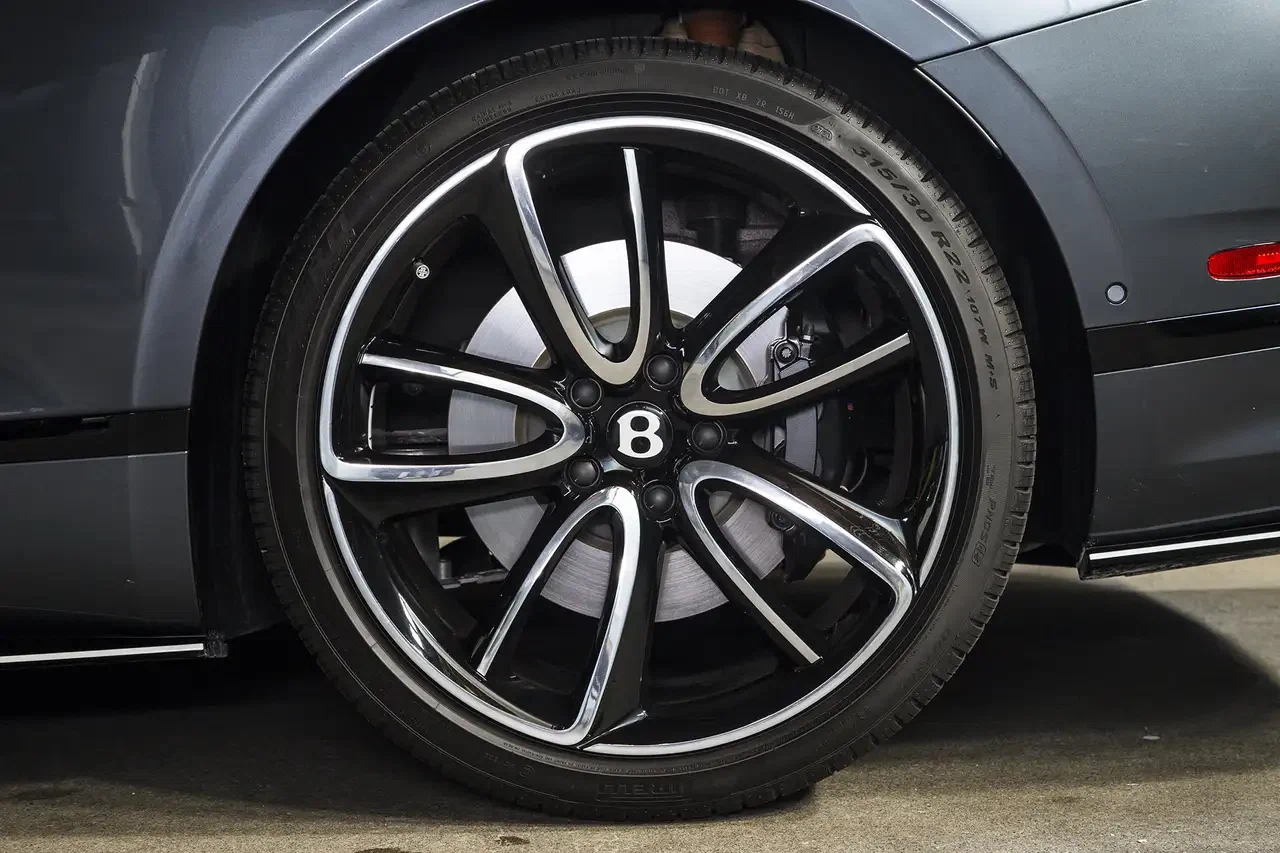 2024 Bentley Continental GT Azure (3rd Generation), 10/26