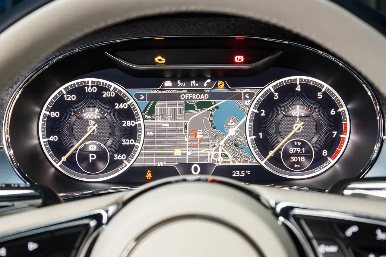2024 Bentley Continental GT Azure (3rd Generation), 18/26