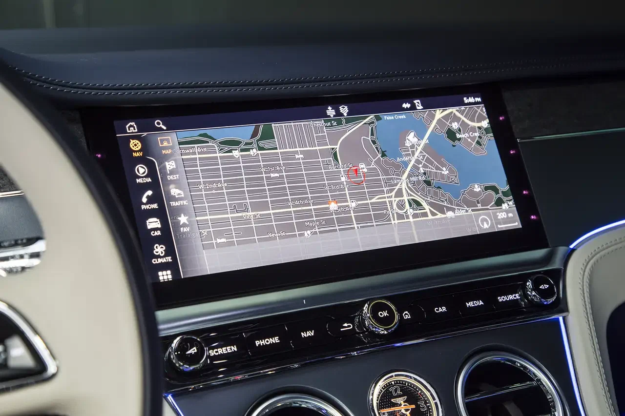 2024 Bentley Continental GT Azure (3rd Generation), 19/26
