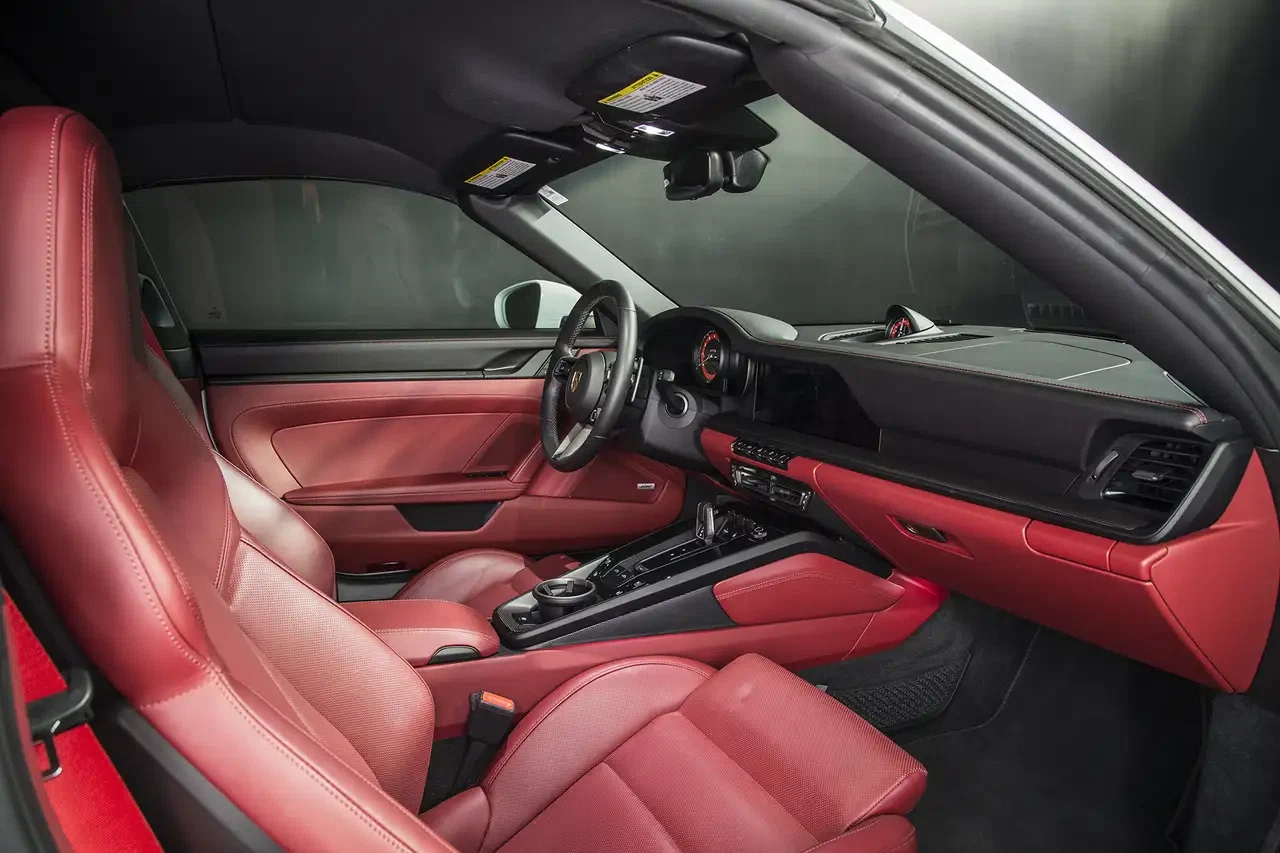 2022 Porsche 911 Targa 4 GTS (992.1), 14/25
