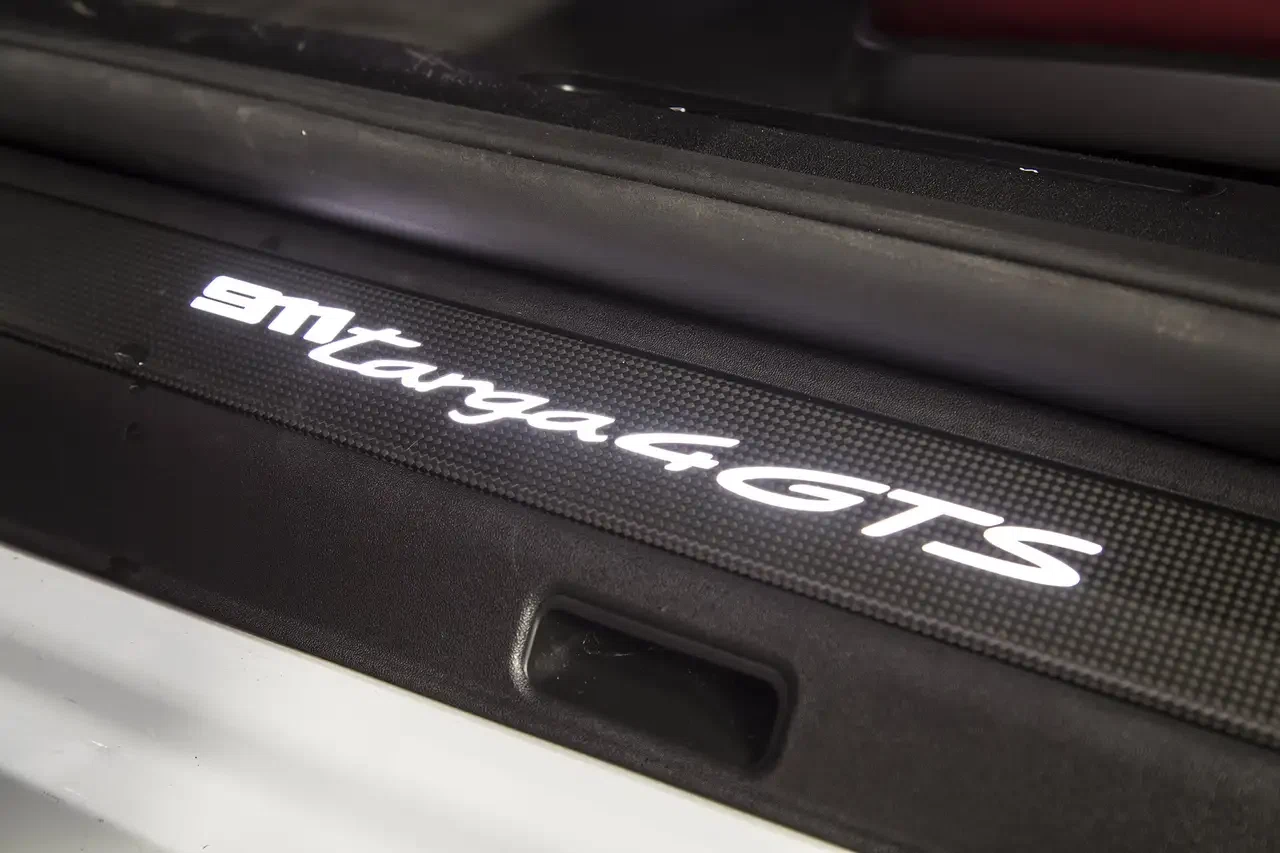 2022 Porsche 911 Targa 4 GTS (992.1), 23/25