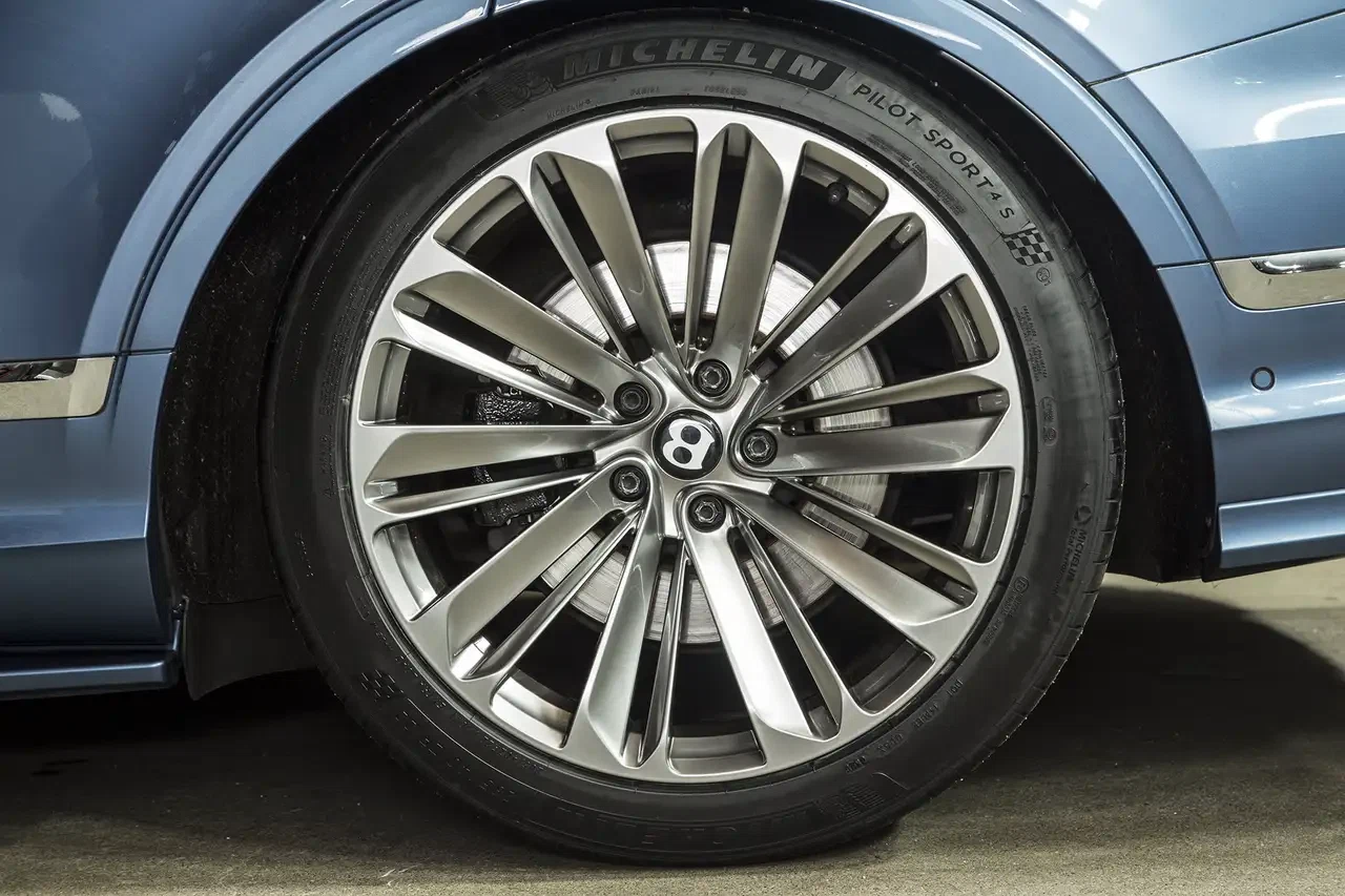 2021 Bentley Bentayga Speed W12, 10/25
