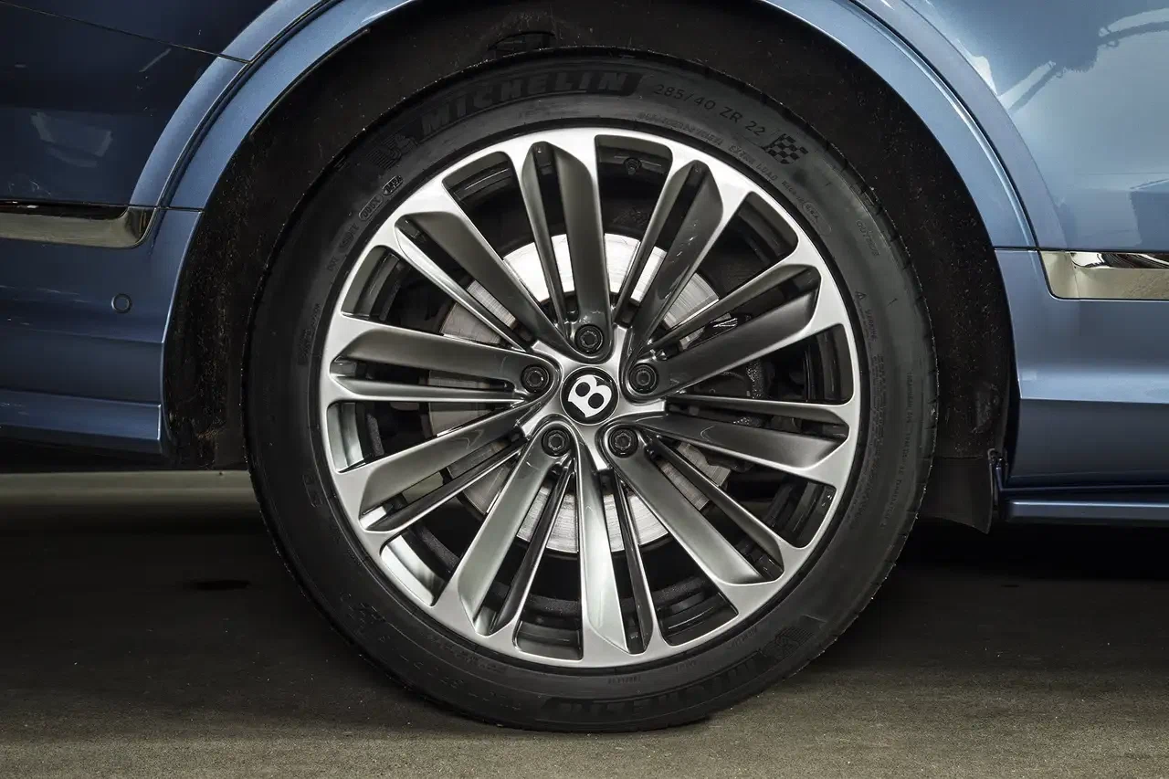 2021 Bentley Bentayga Speed W12, 11/25